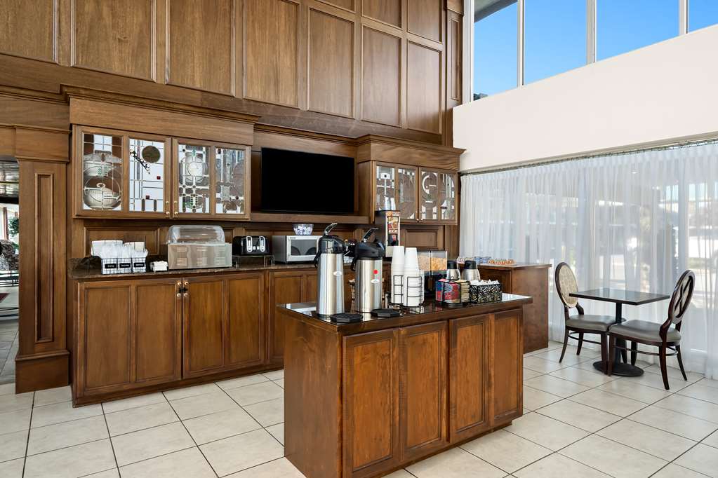 SureStay Plus by Best Western Brandywine Valley Image