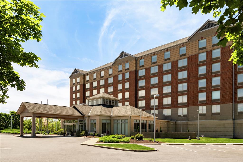 Hilton Garden Inn Cleveland Airport Image