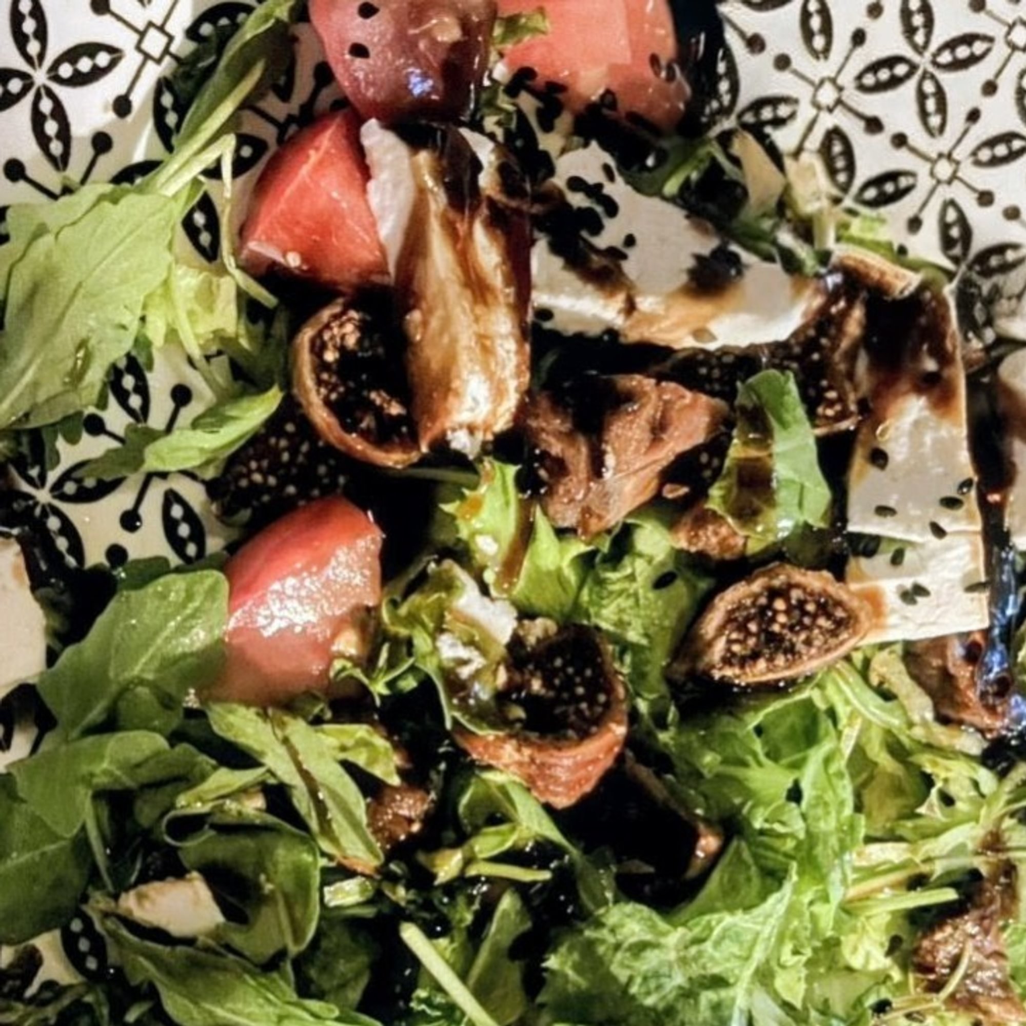 Stella's Favorite Organic Salad