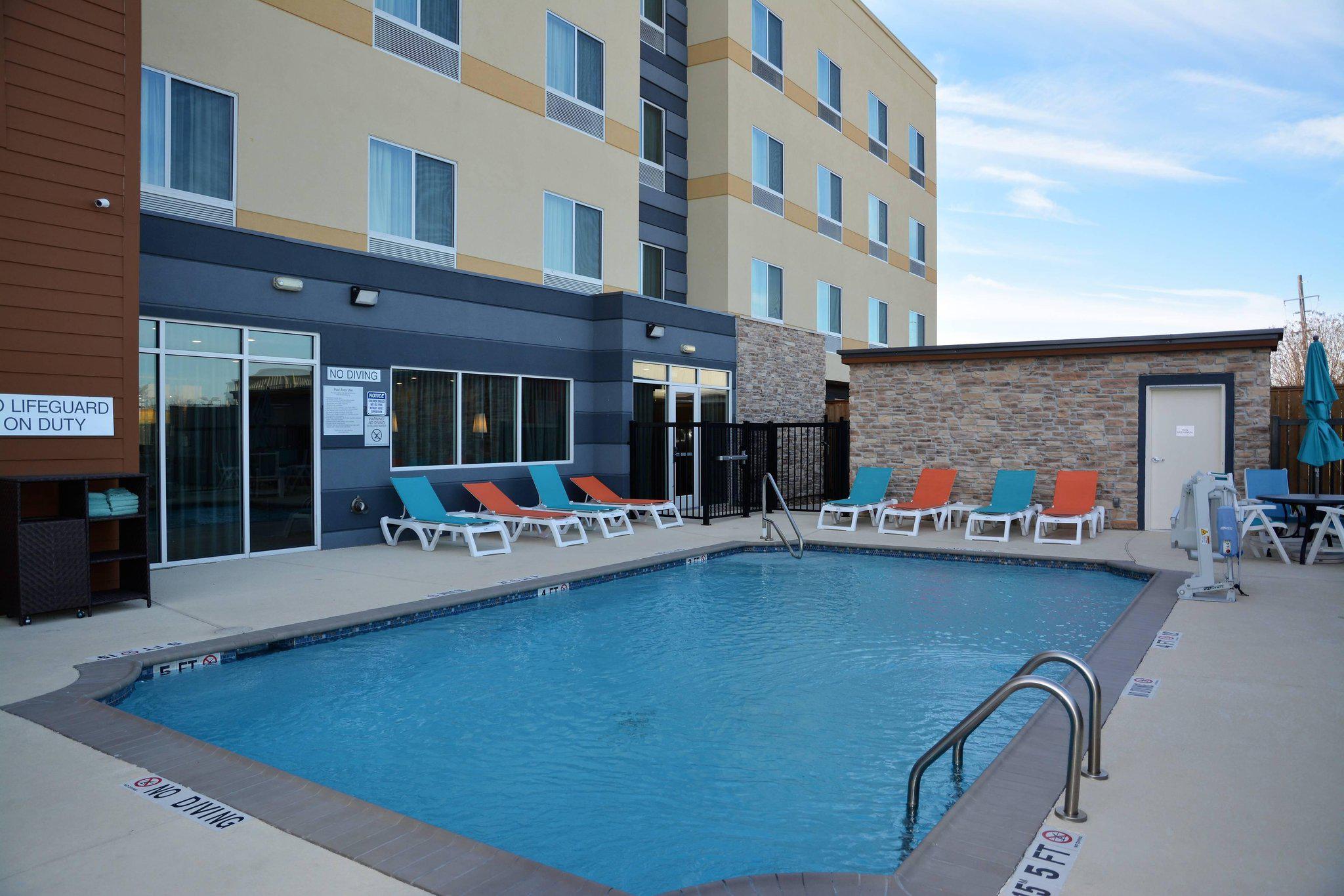 Fairfield Inn & Suites by Marriott Houston Northwest/Willowbrook Photo