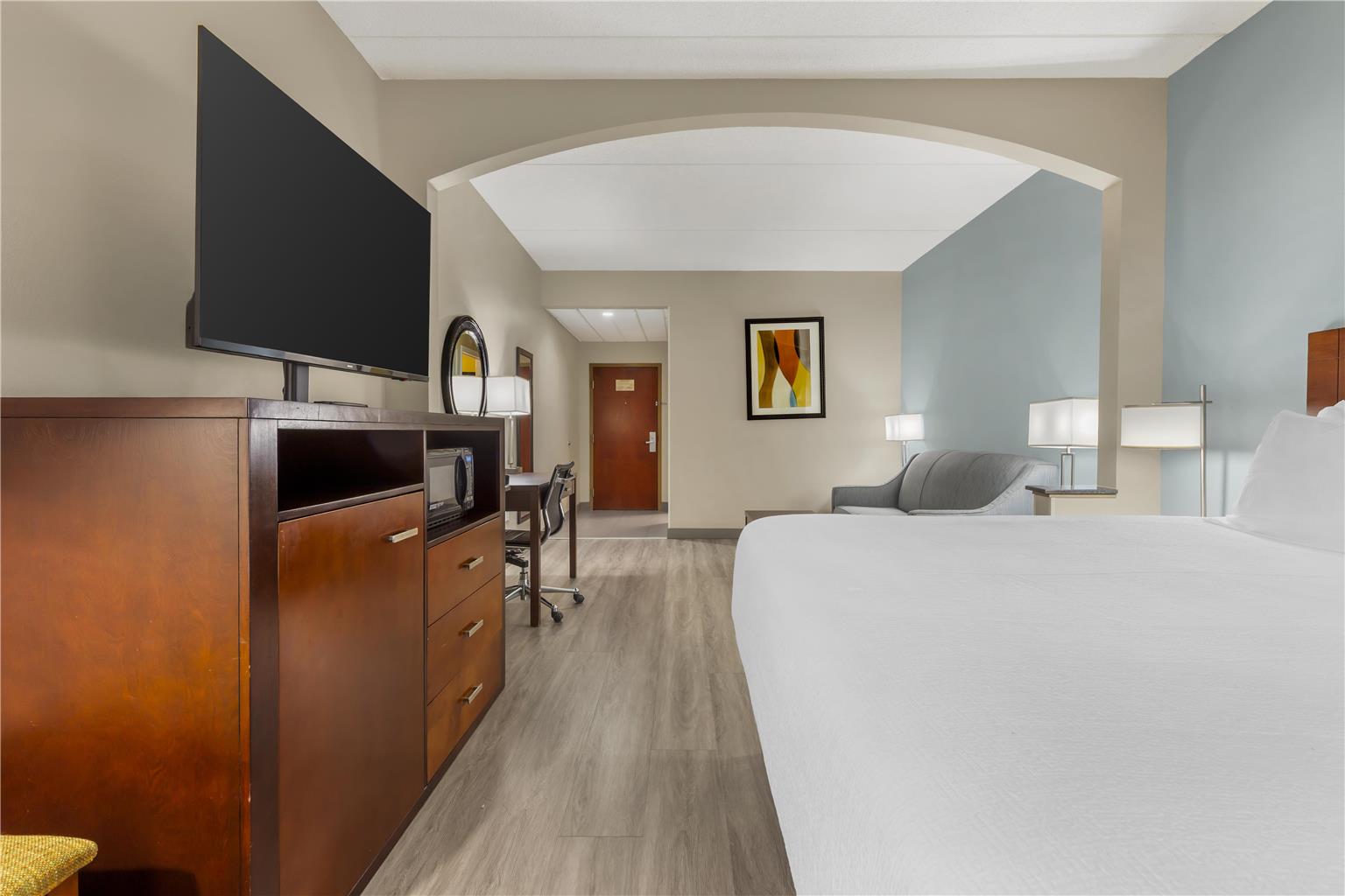 Best Western Plus Suites-Greenville Image