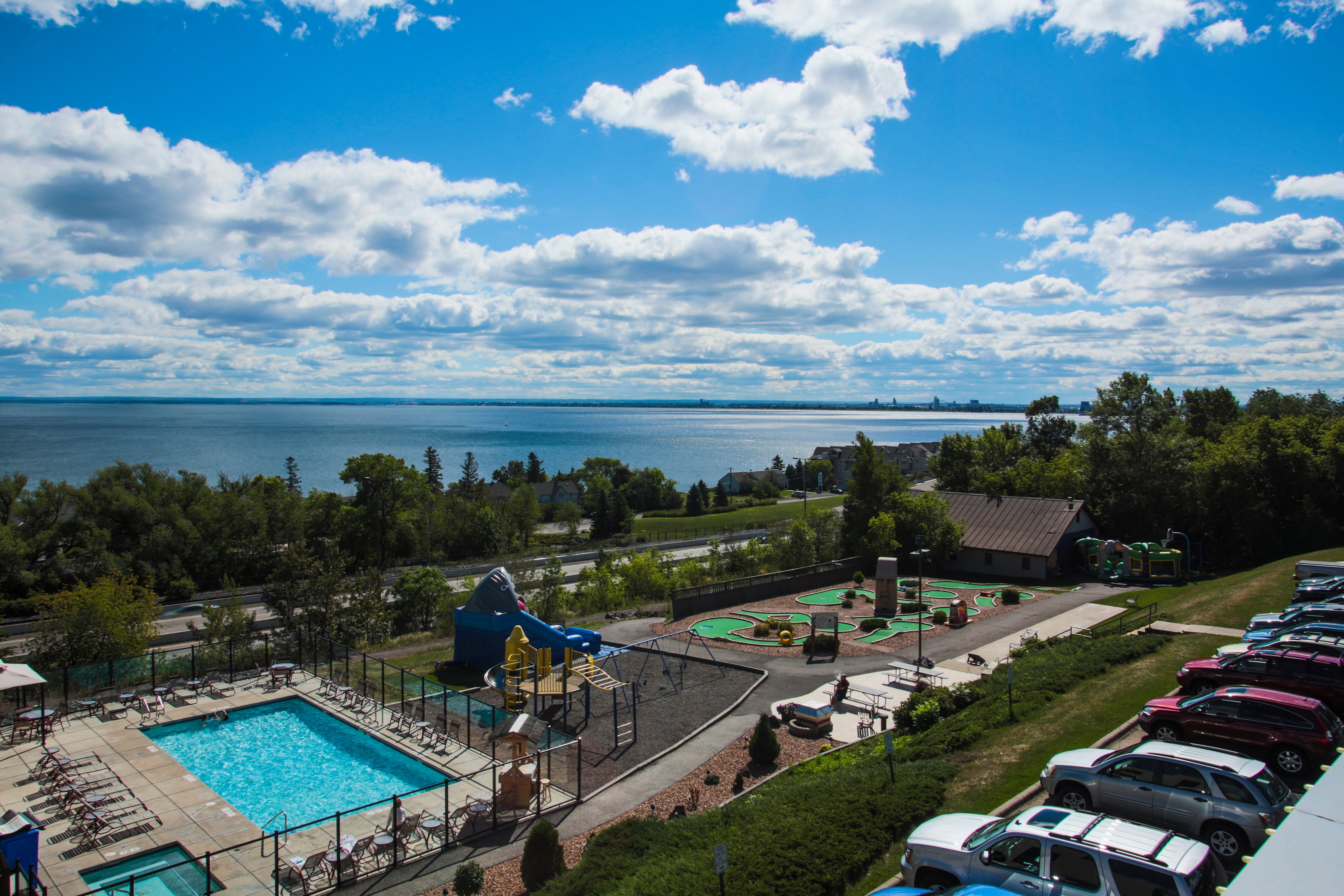 Edgewater Hotel and Waterpark Photo