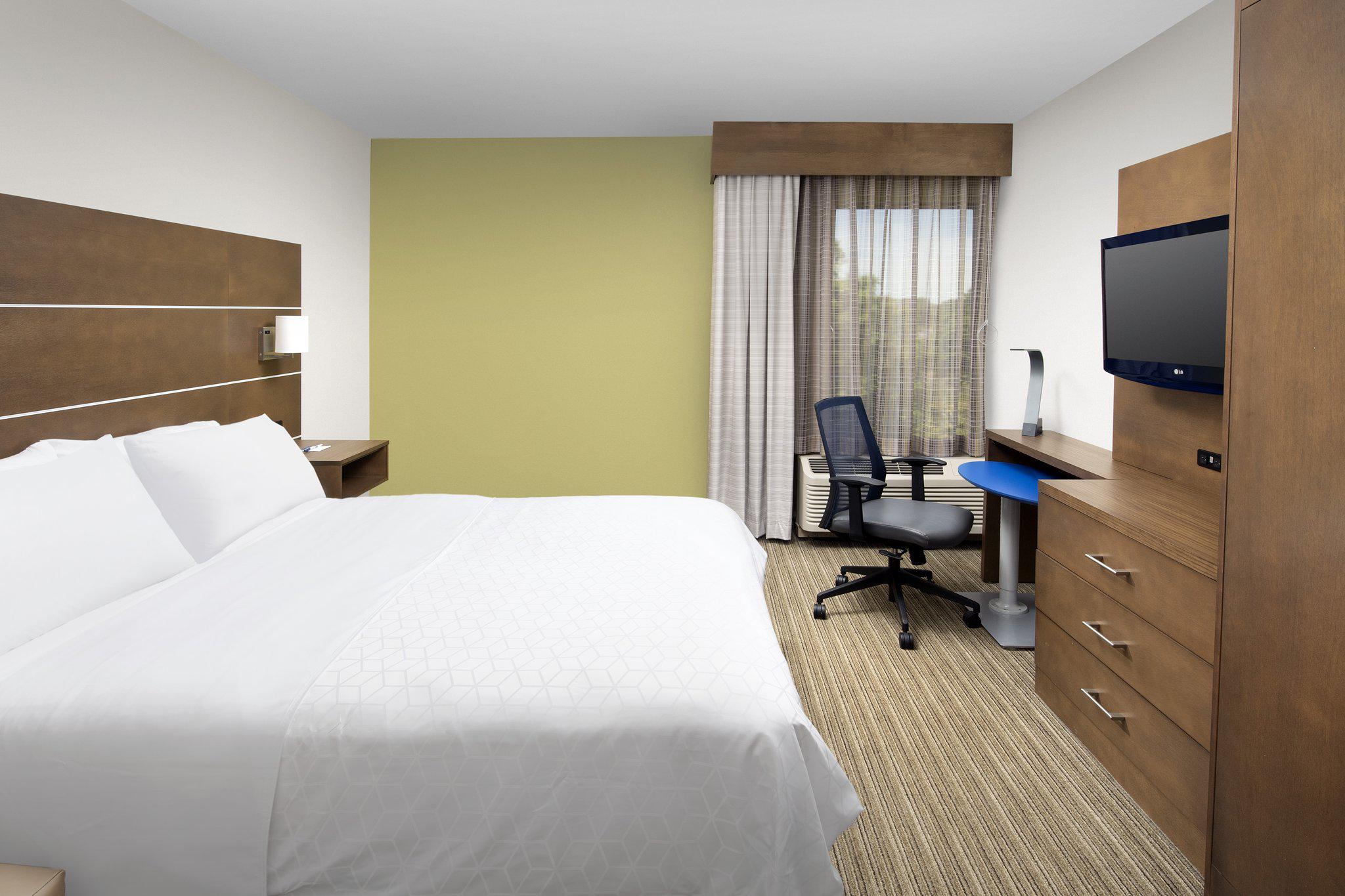 Holiday Inn Express Andover North-Lawrence Photo