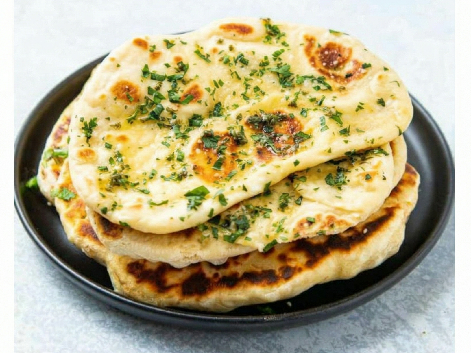 Garlic Cheese Naan