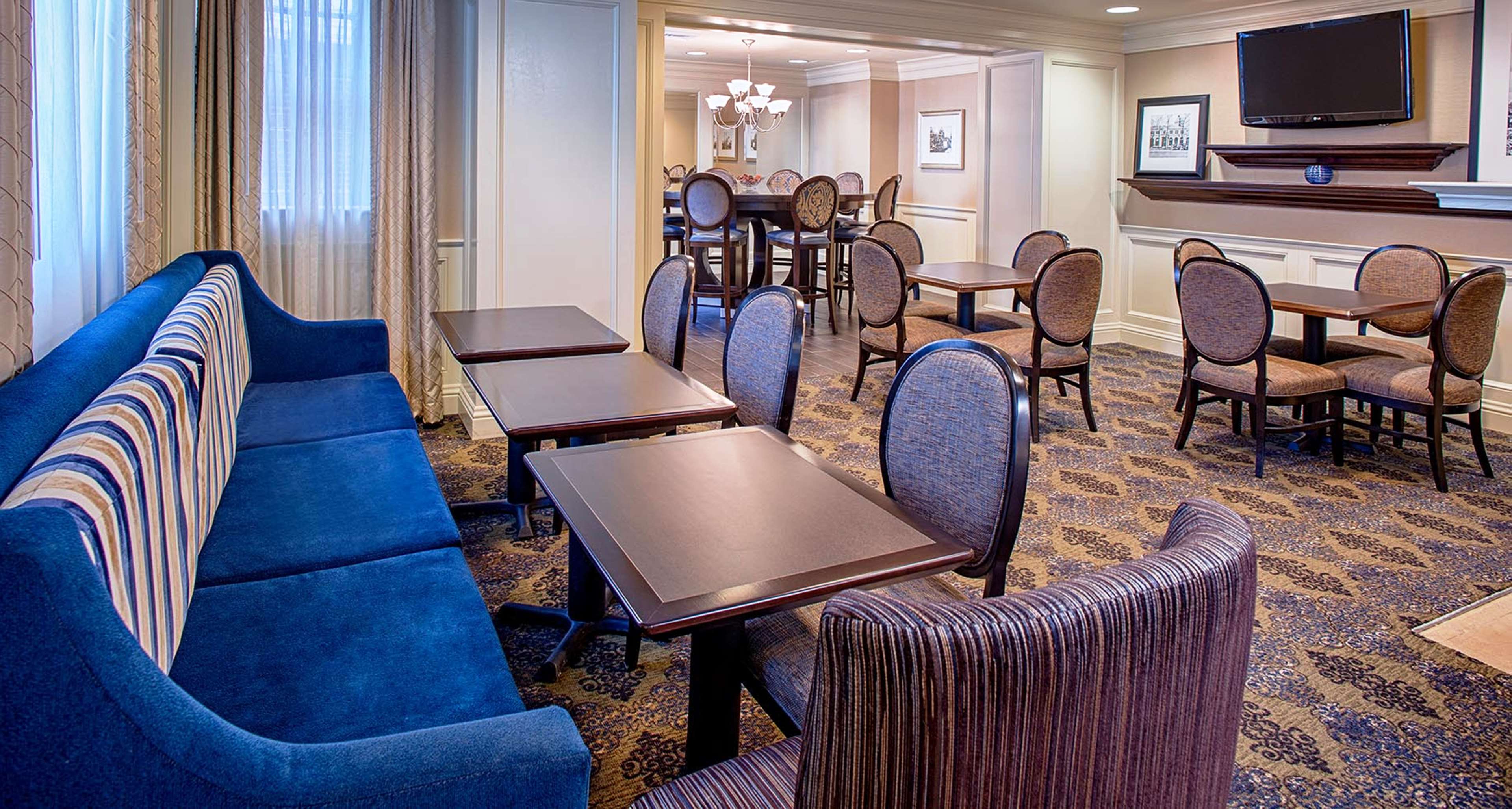 Hampton Inn & Suites BirminghamDowntownTutwiler, 2021 Park Place