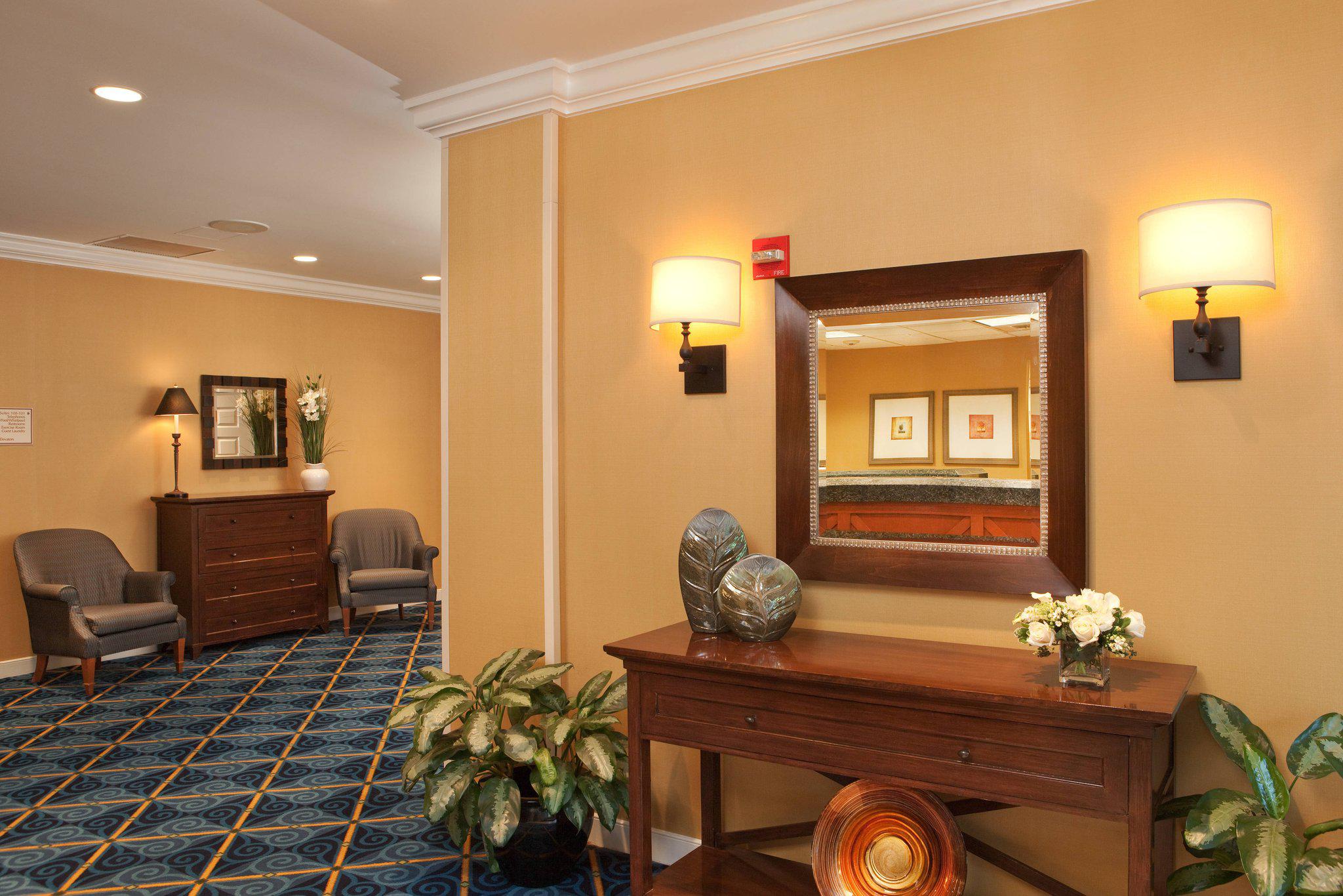 Residence Inn by Marriott Boston Woburn Photo