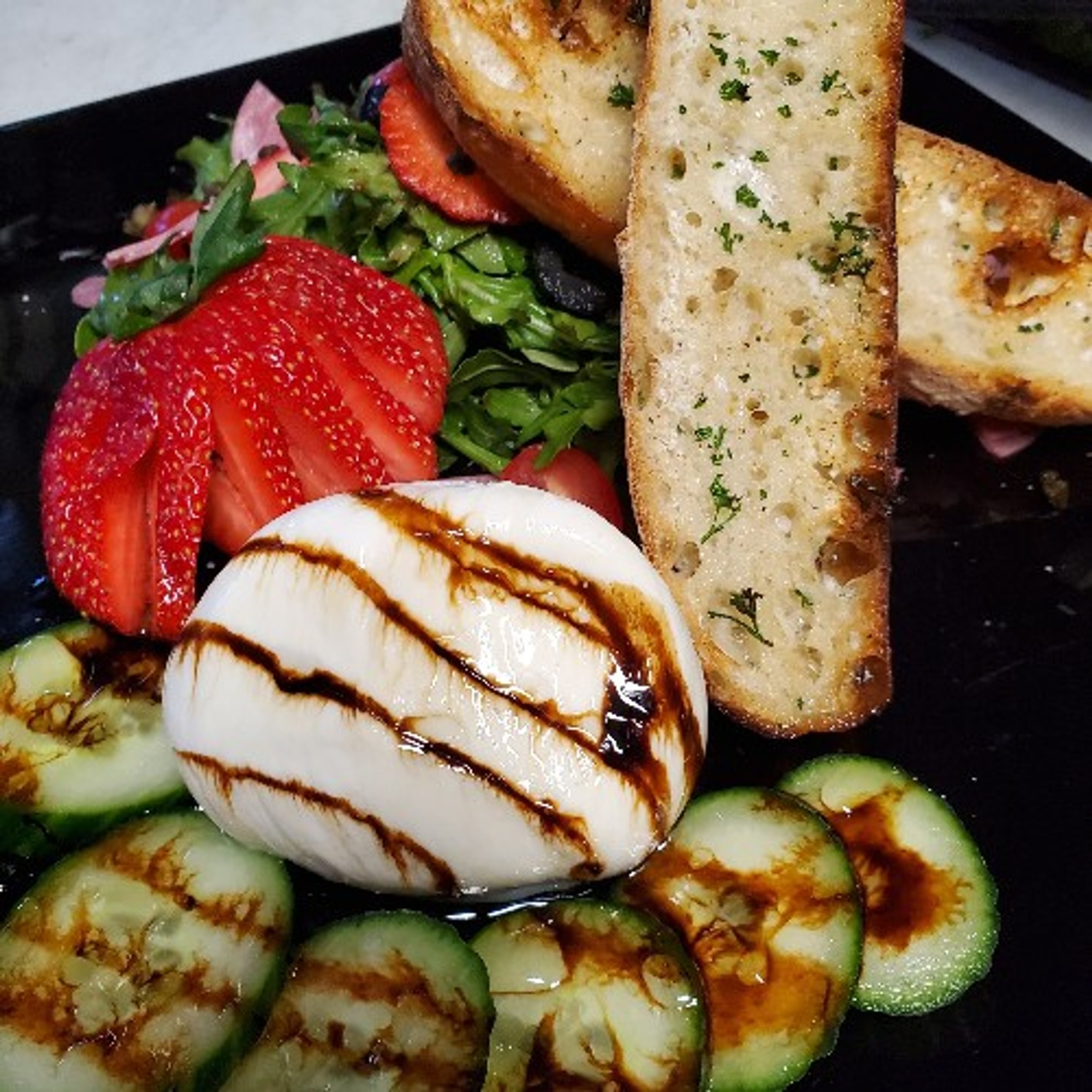 Strawberry & Burrata Salad