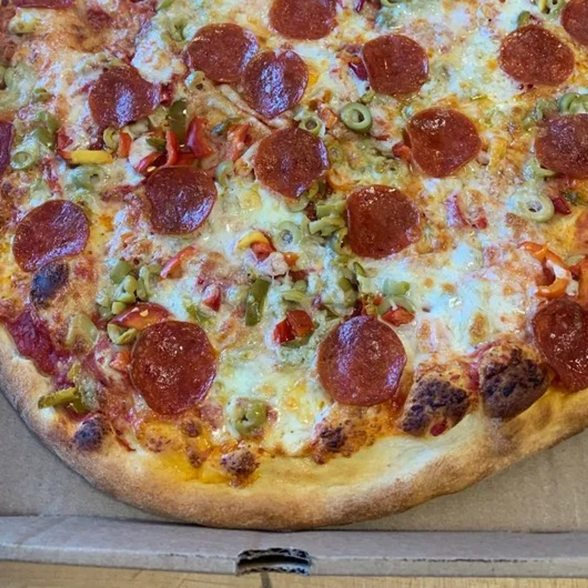 10" GF Cauliflower Coyote Pizza