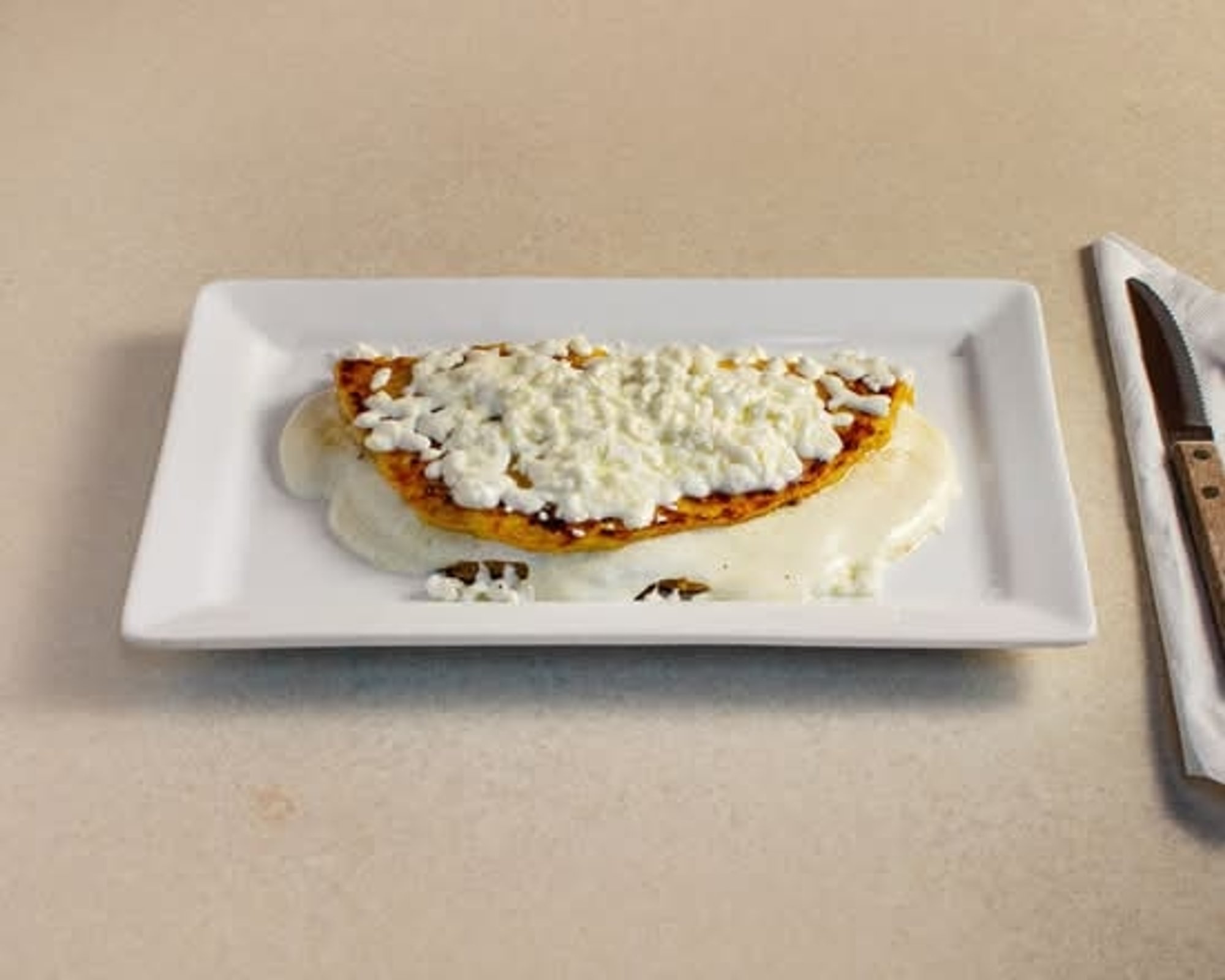 Cachapas con queso de mano (Sweet Corn Pancakes)