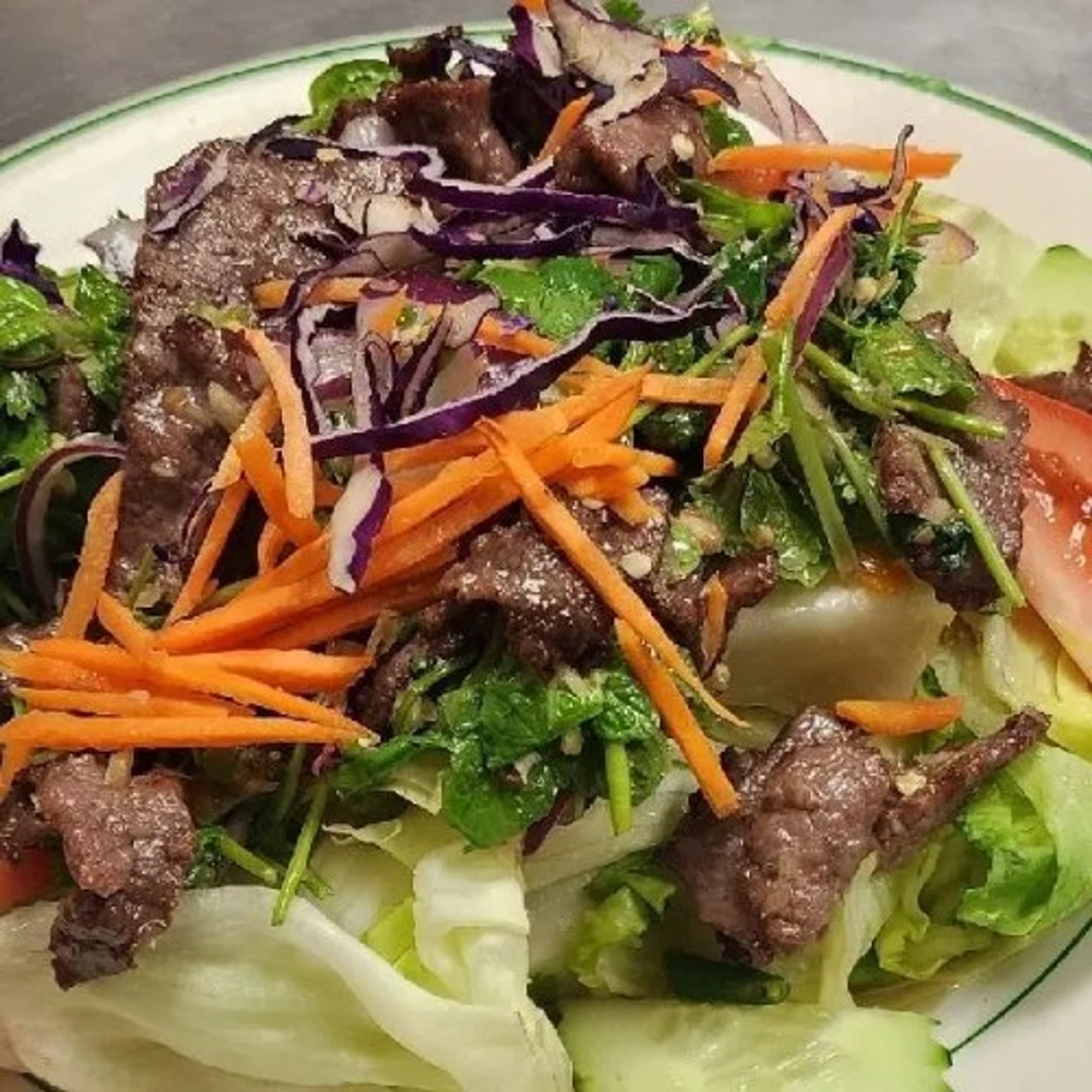 Grilled Chicken/Beef Salad