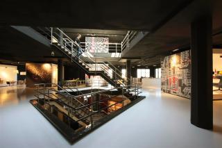 Gallery thumbnail