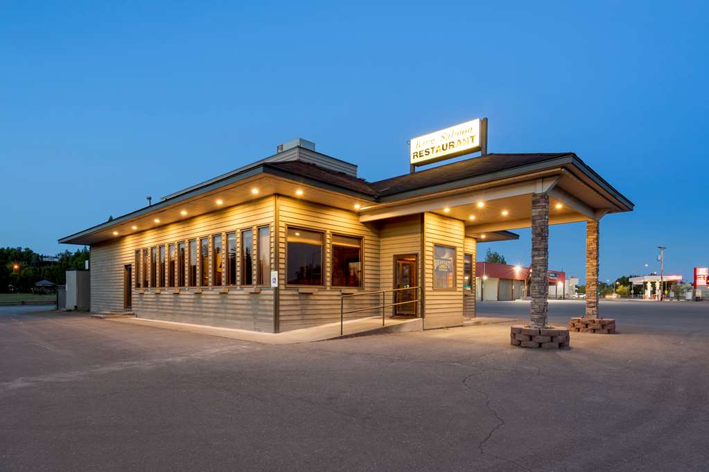Best Western King Salmon Inn Image