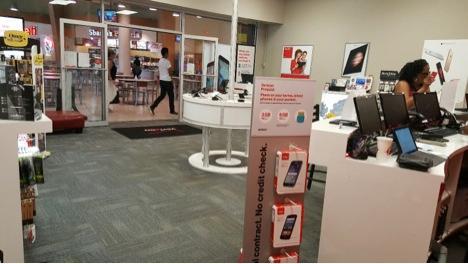 Verizon Authorized Retailer - TCC Photo