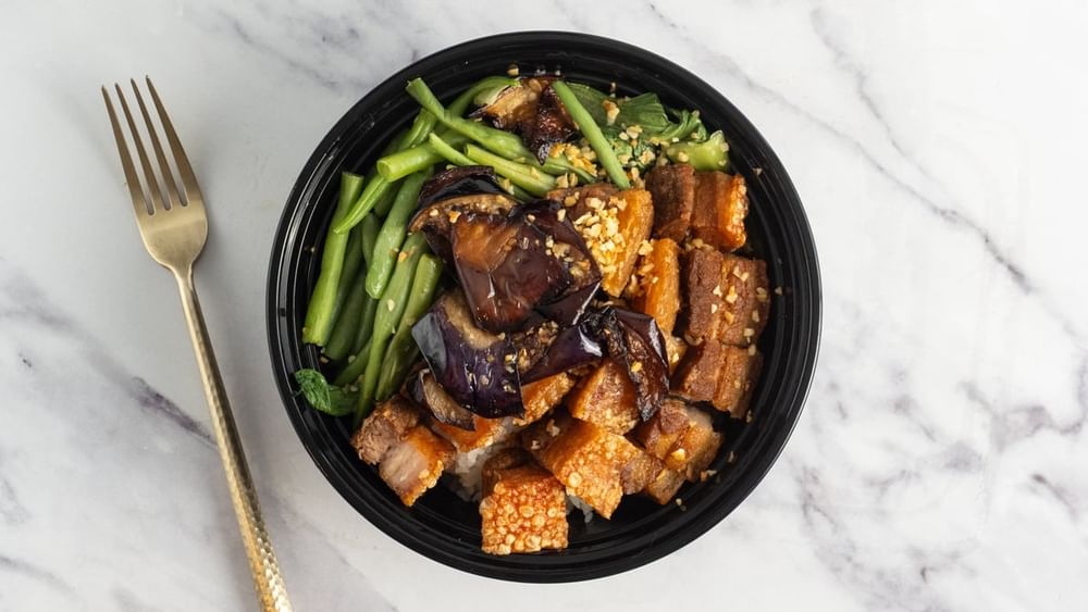 Crispy Kare Kare Bowl with Rice