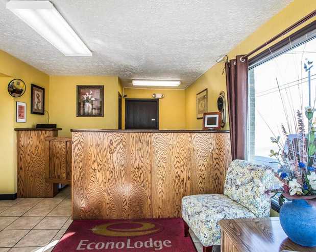 Images Econo Lodge