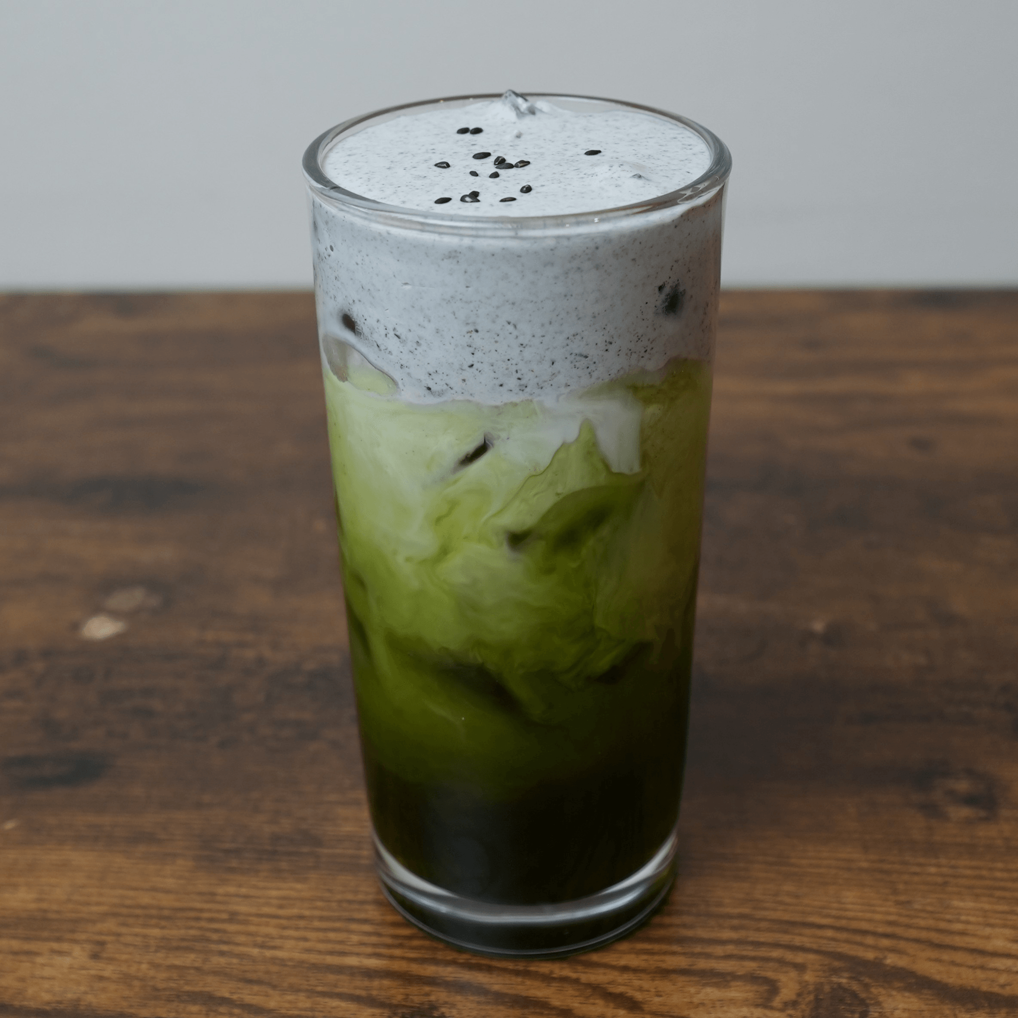 Black Sesame Creme GREEN Thai Tea