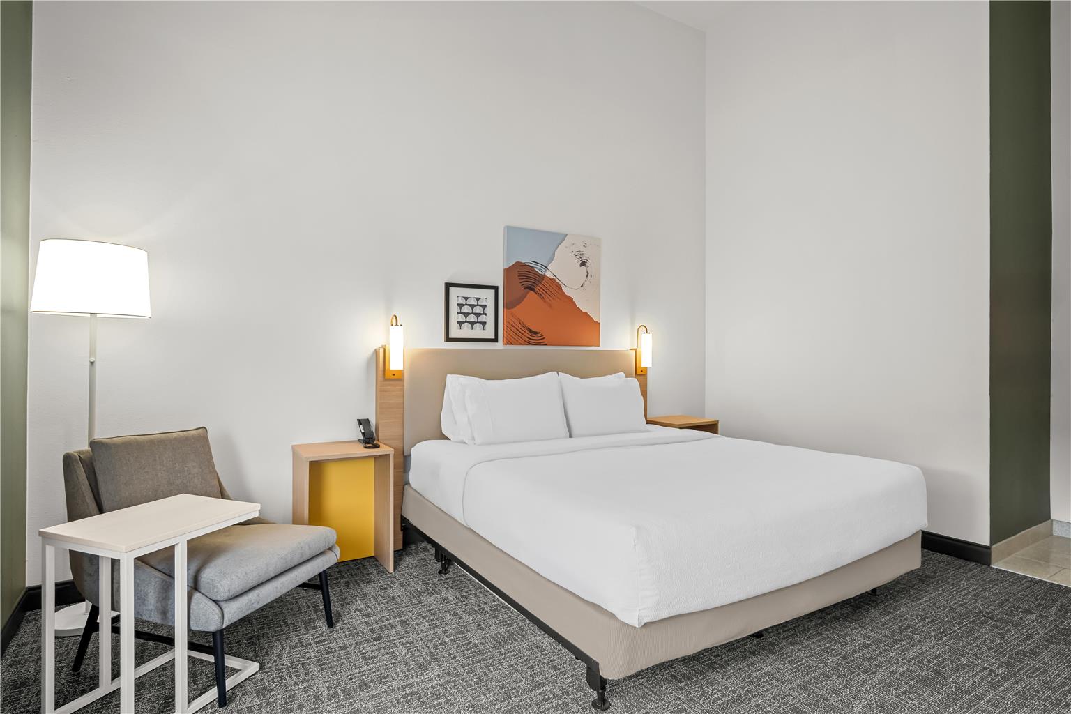 Spark by Hilton Garland Dallas East Image