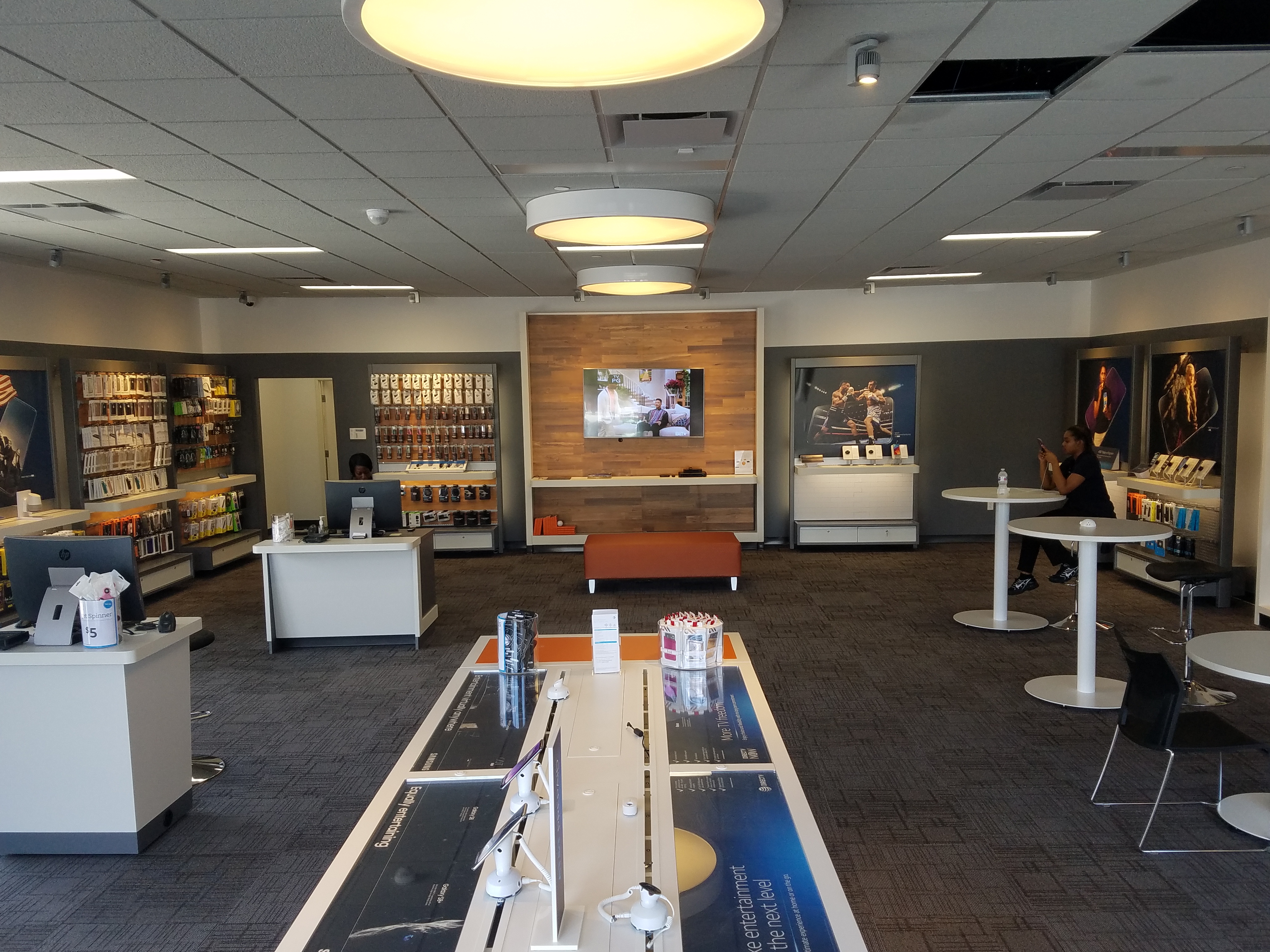 AT&T Store Photo