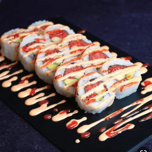 <Spicy Salmon Roll* $12