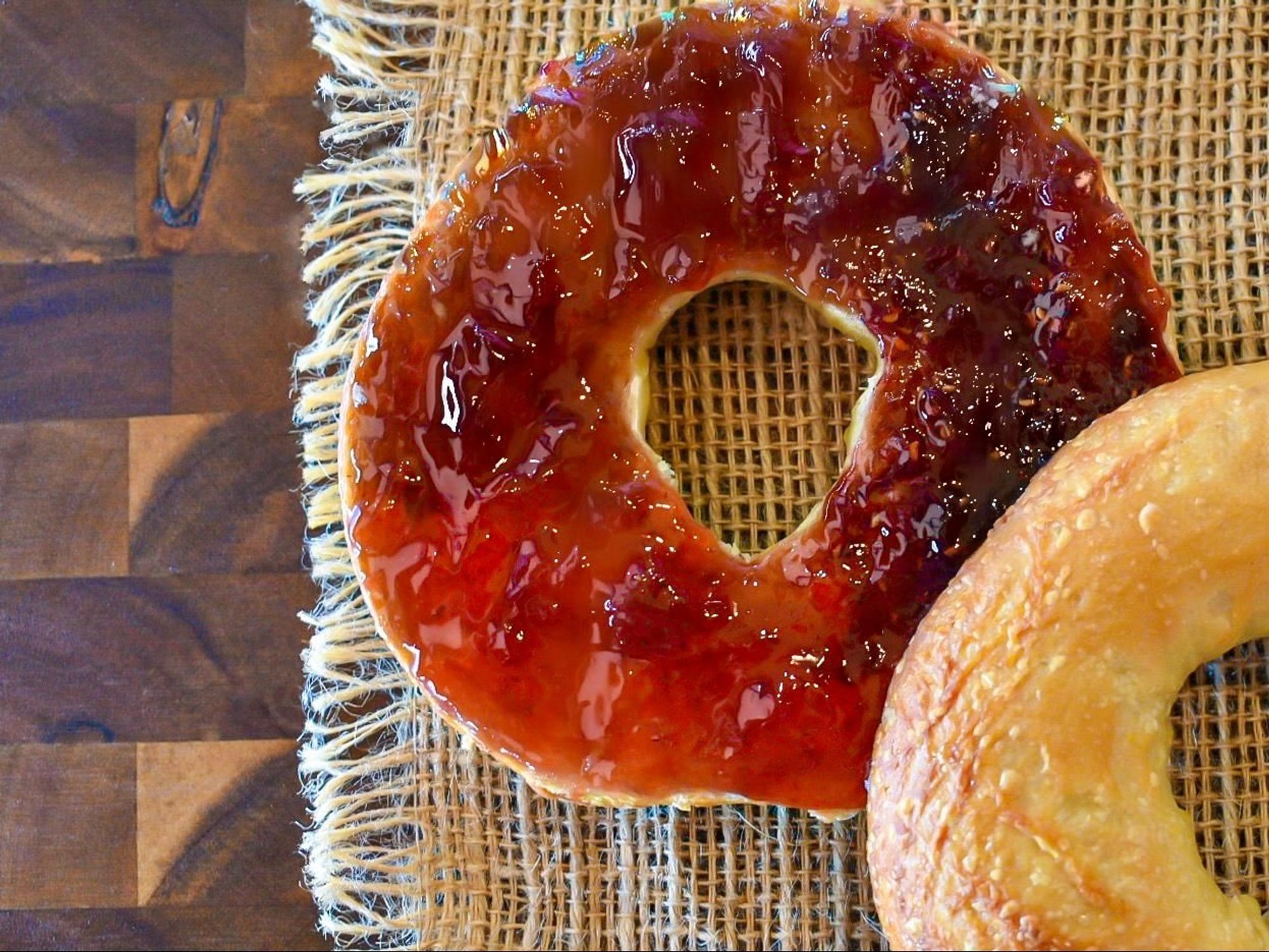 BAGEL W/JELLY