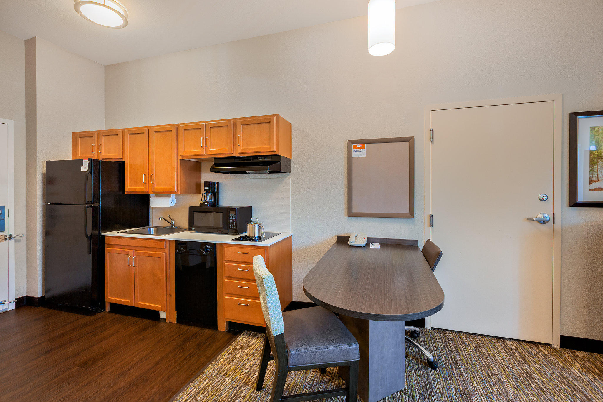 Candlewood Suites Medford Photo