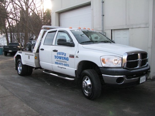 Images Fred's Towing