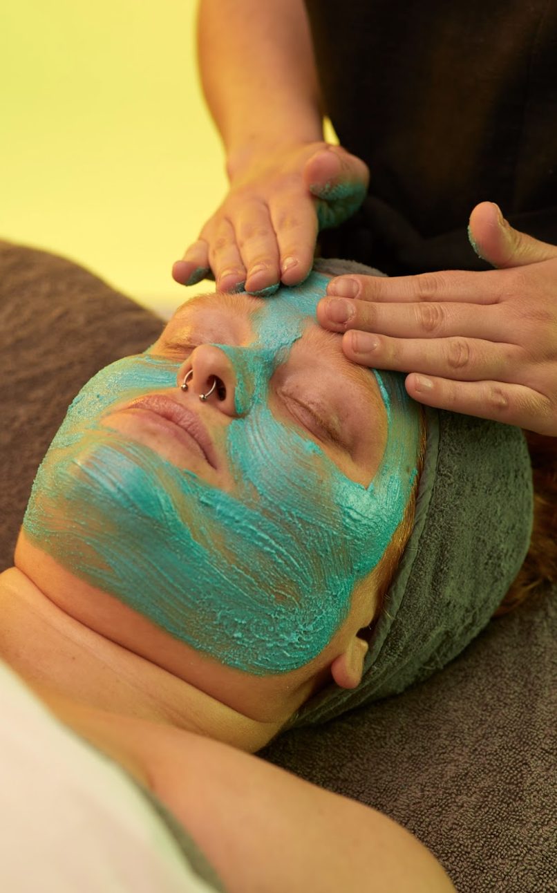 Fresh Facial Spa Treatment