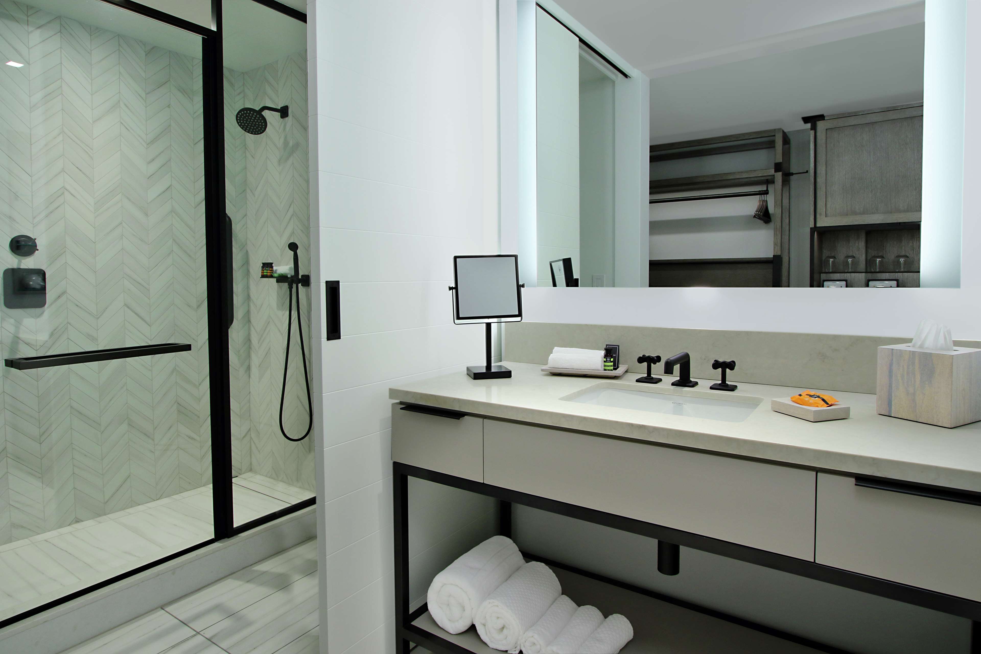 Canopy by Hilton Columbus Downtown Short North Photo