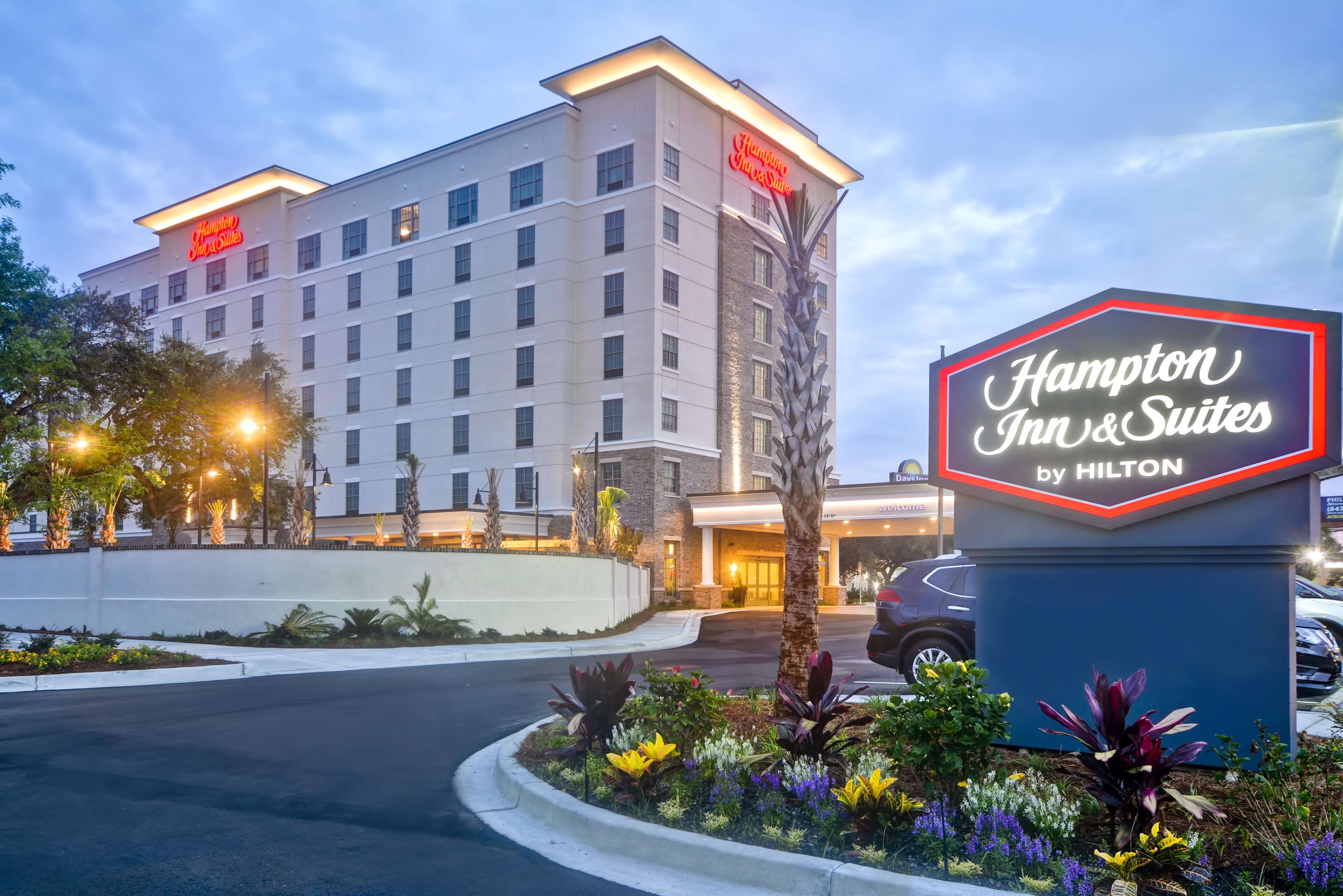 Hampton Inn & Suites Charleston Airport Photo