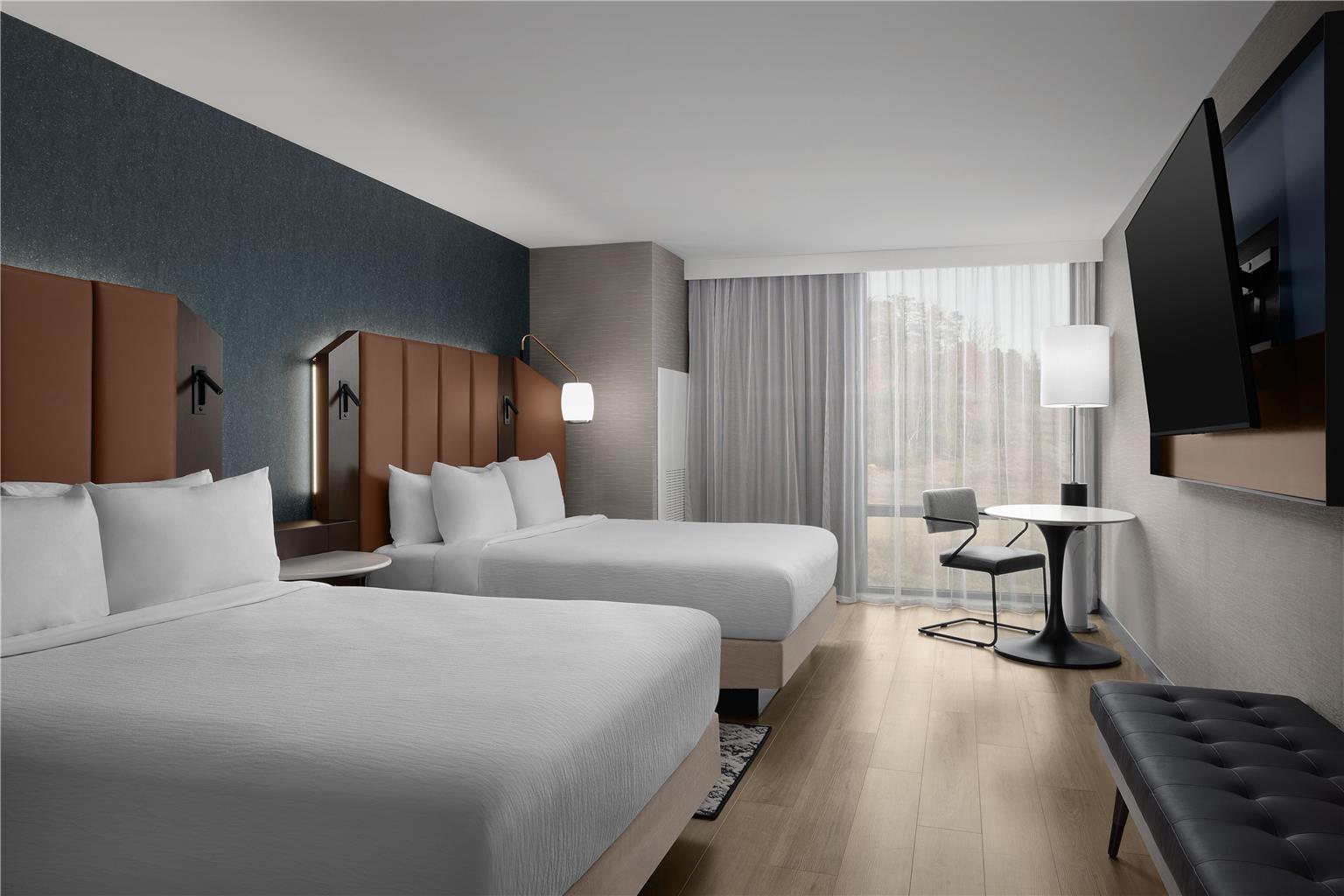 Tempo by Hilton Pigeon Forge Image