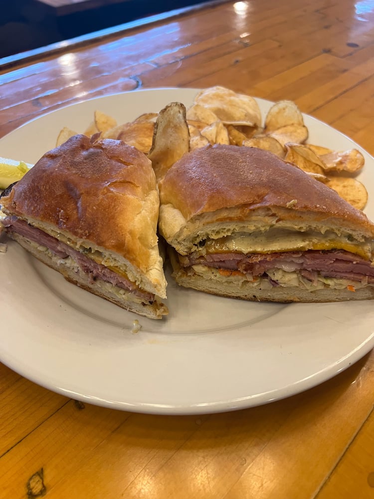 HOT HAM & CHEDDAR