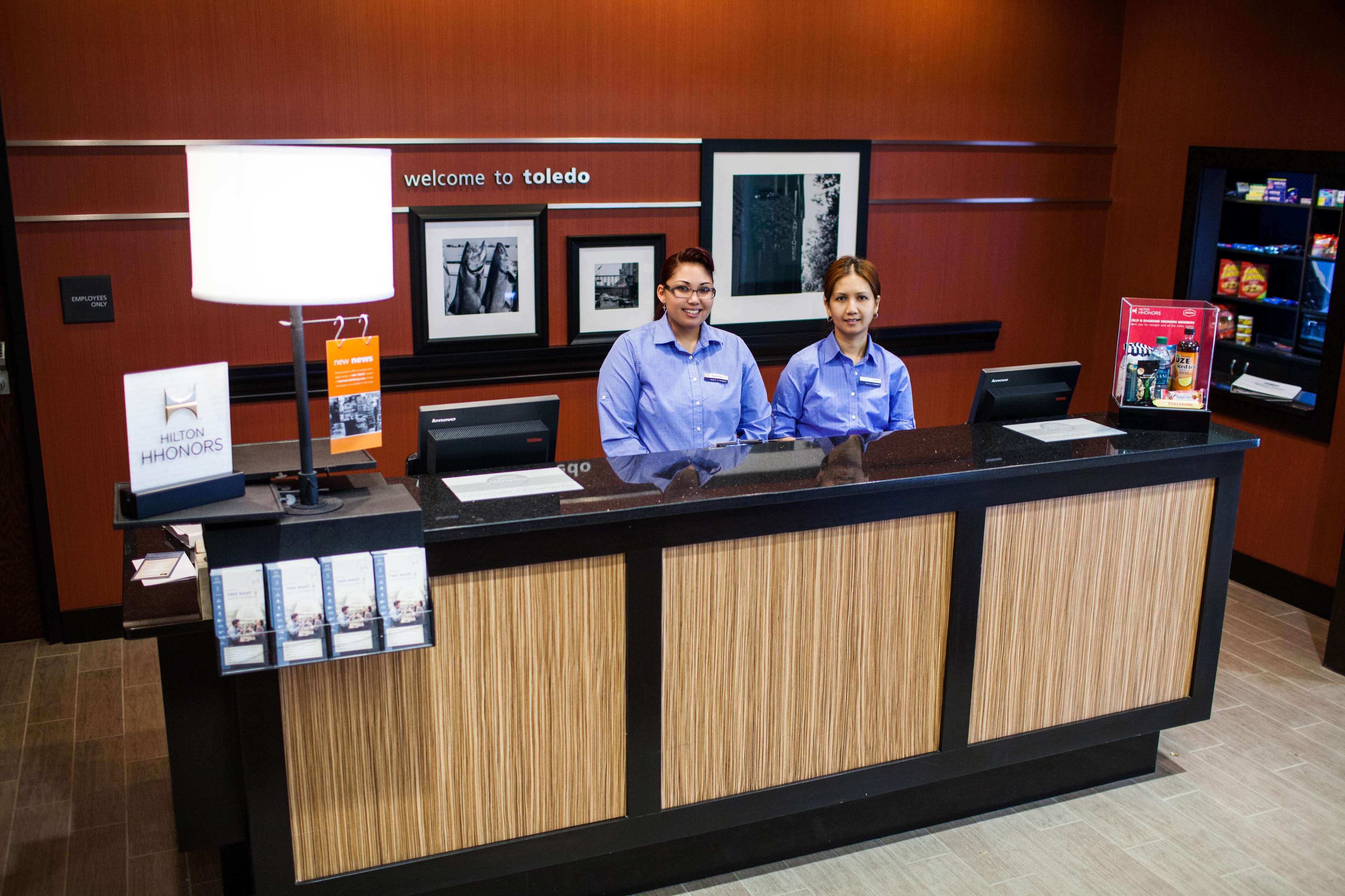 Hampton Inn & Suites Toledo/Westgate Photo