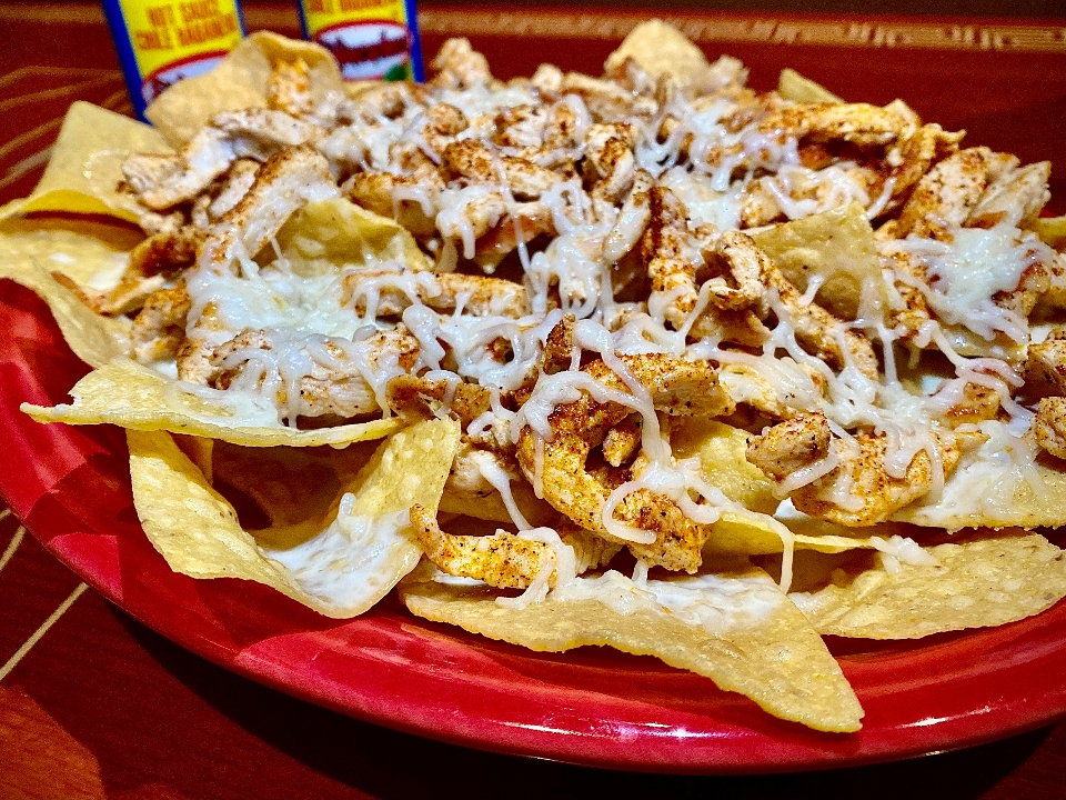 Grilled Chicken Nachos