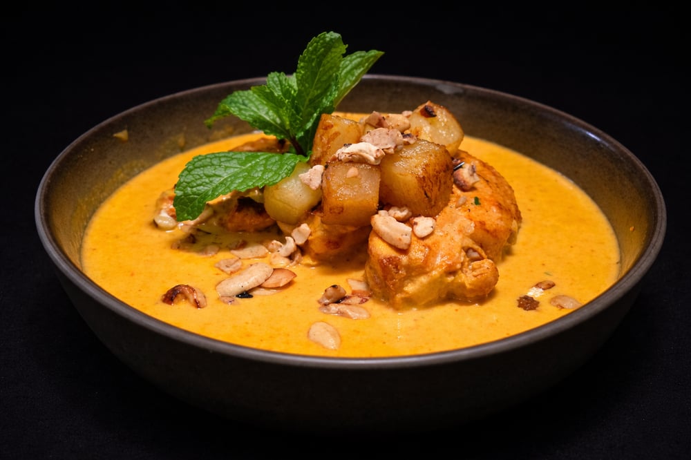 Ananas-Kaju-Malai Chicken