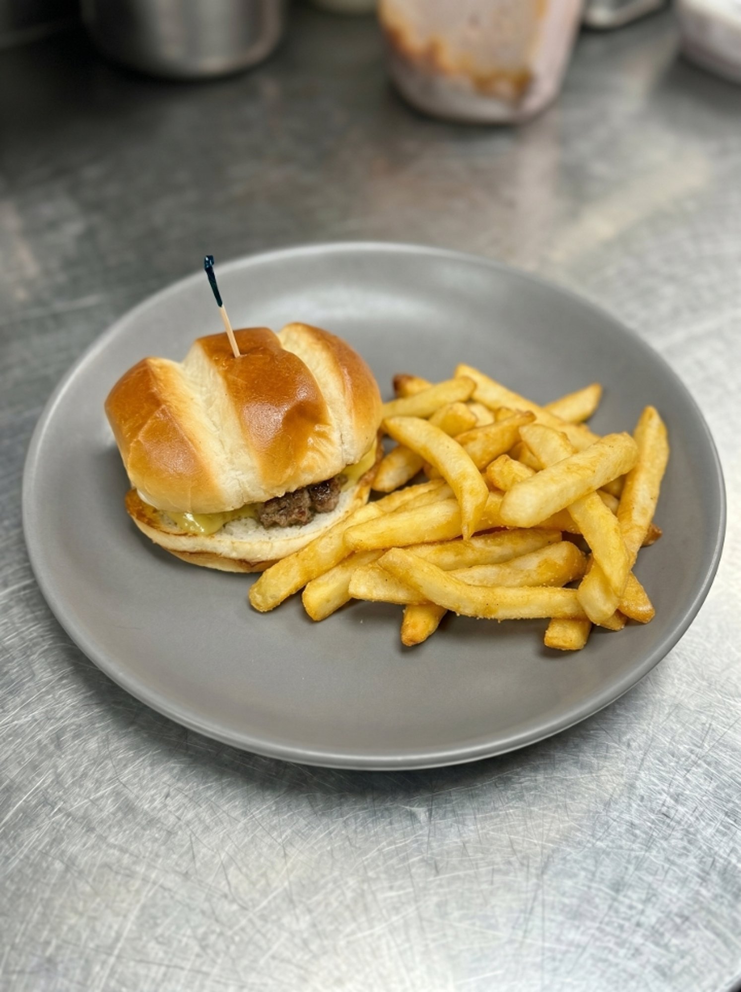 Kid's Cheese Burger