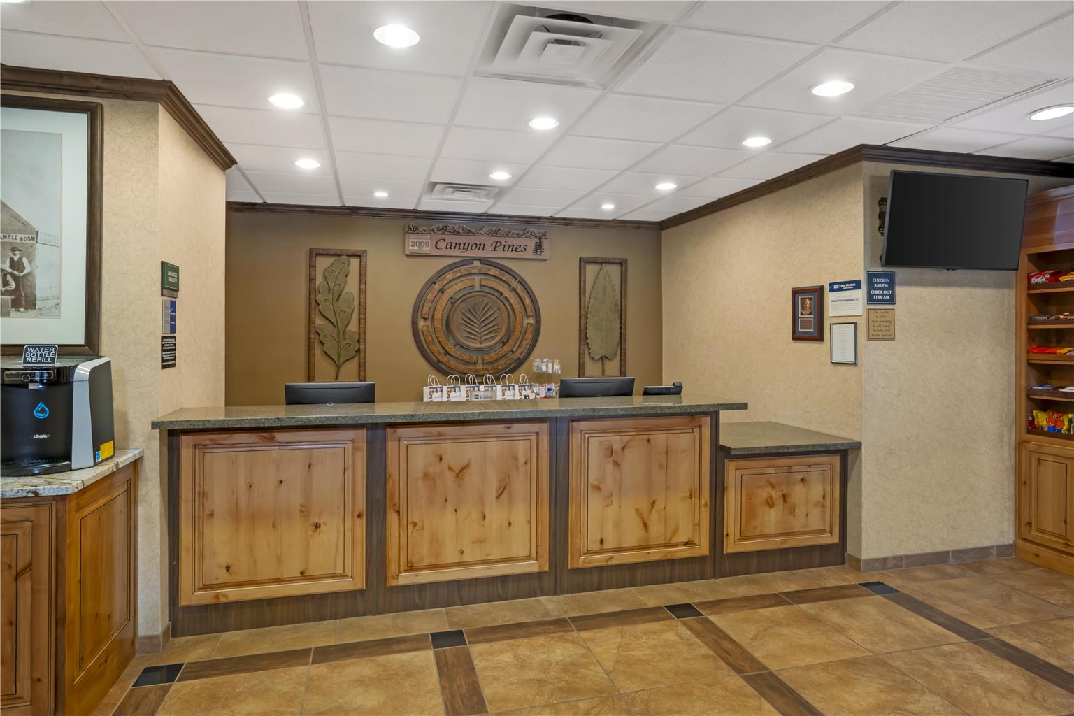 Best Western Plus Canyon Pines Image