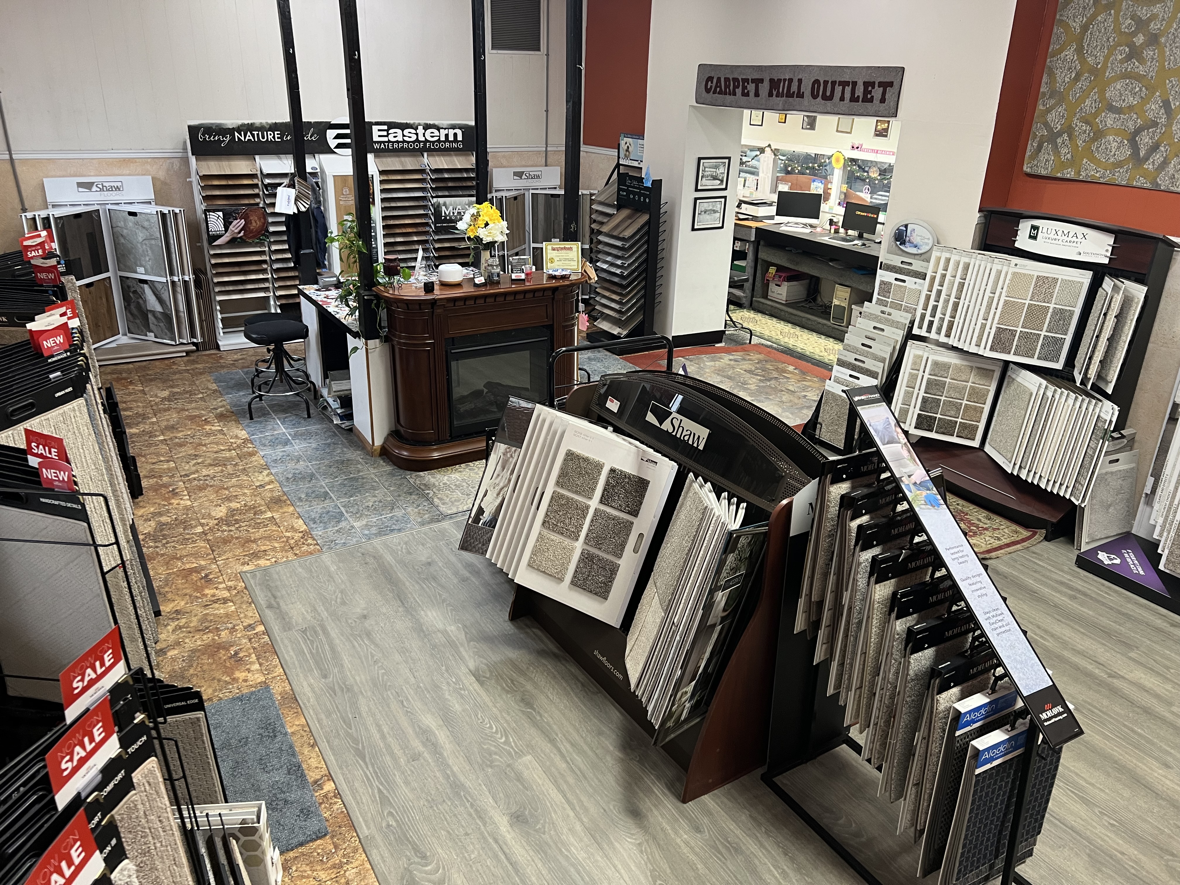 Carpet Mill Outlet Image