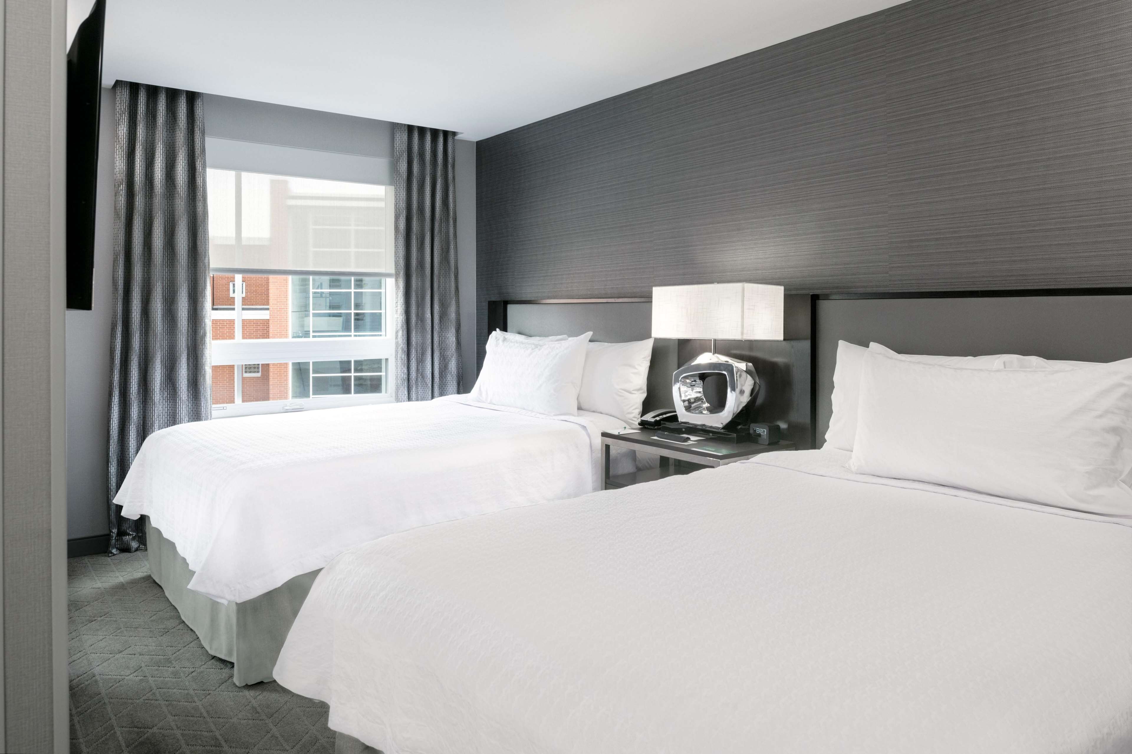 Homewood Suites By Hilton Boston Logan Airport Chelsea Photo