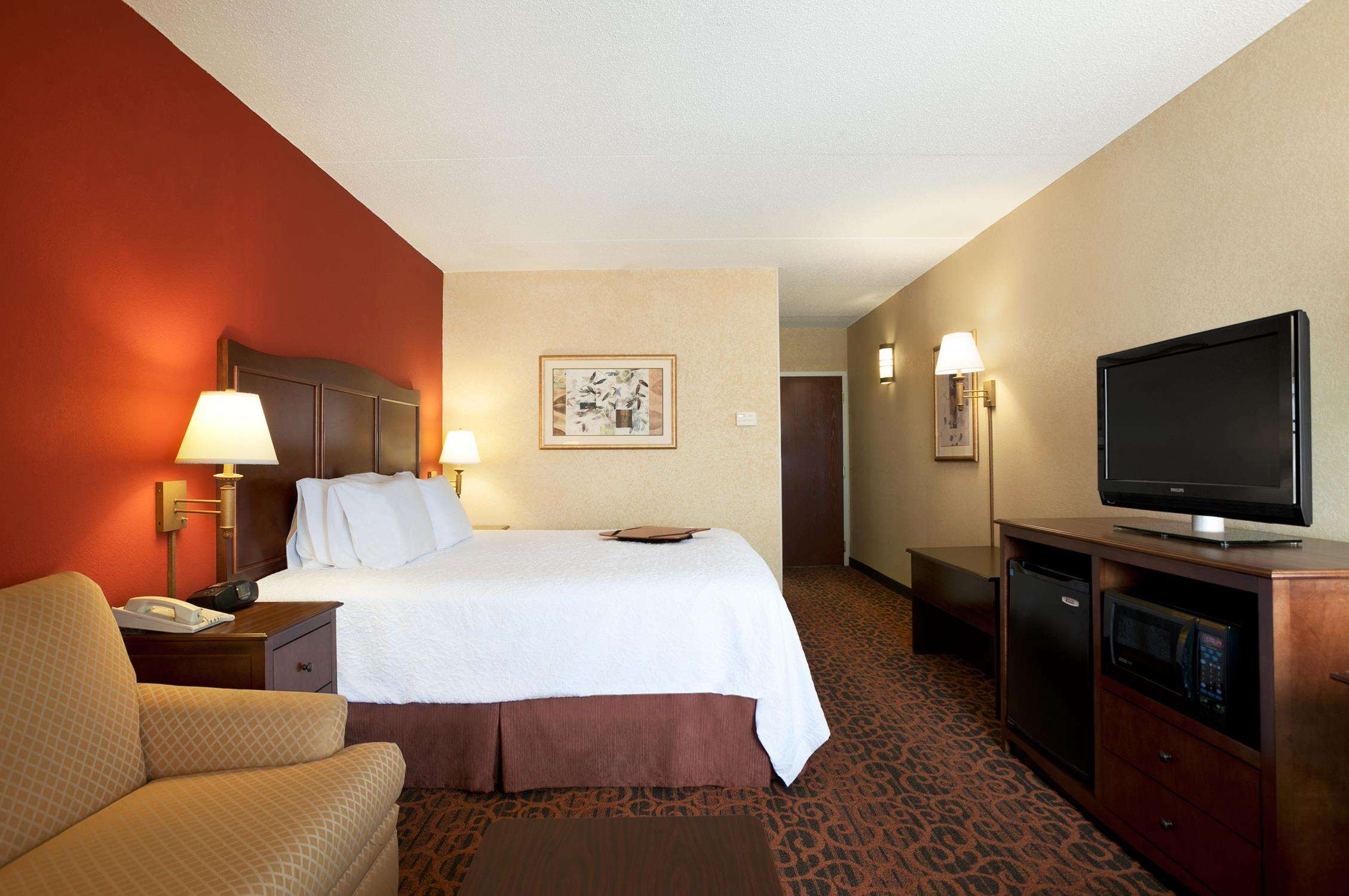 Hampton Inn Cleveland-Solon Photo