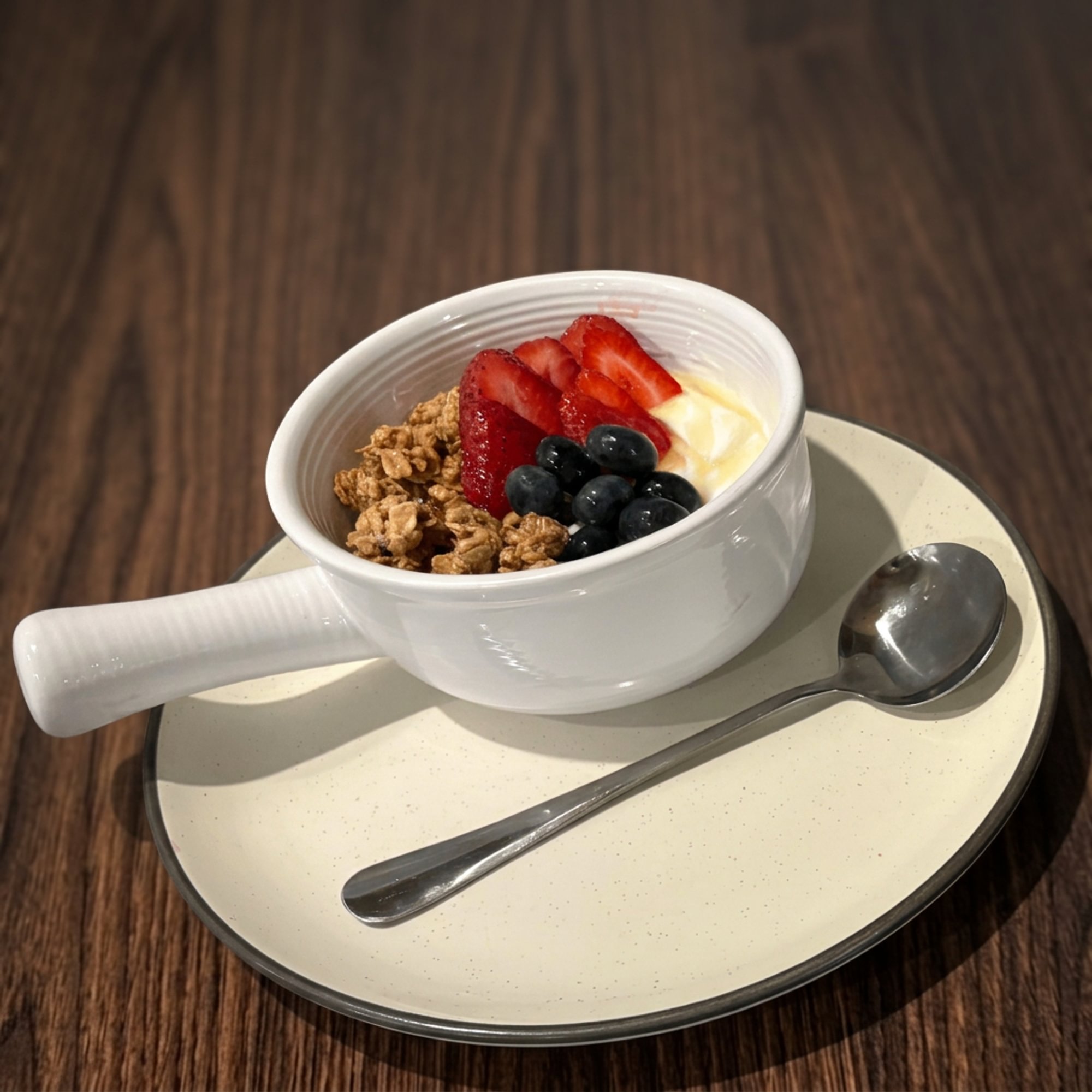Yogurt & Granola