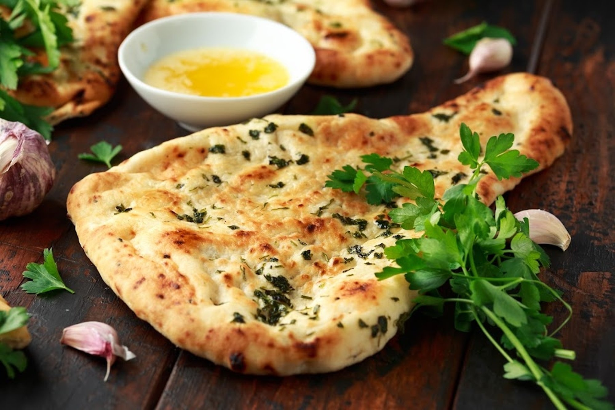 GARLIC NAAN