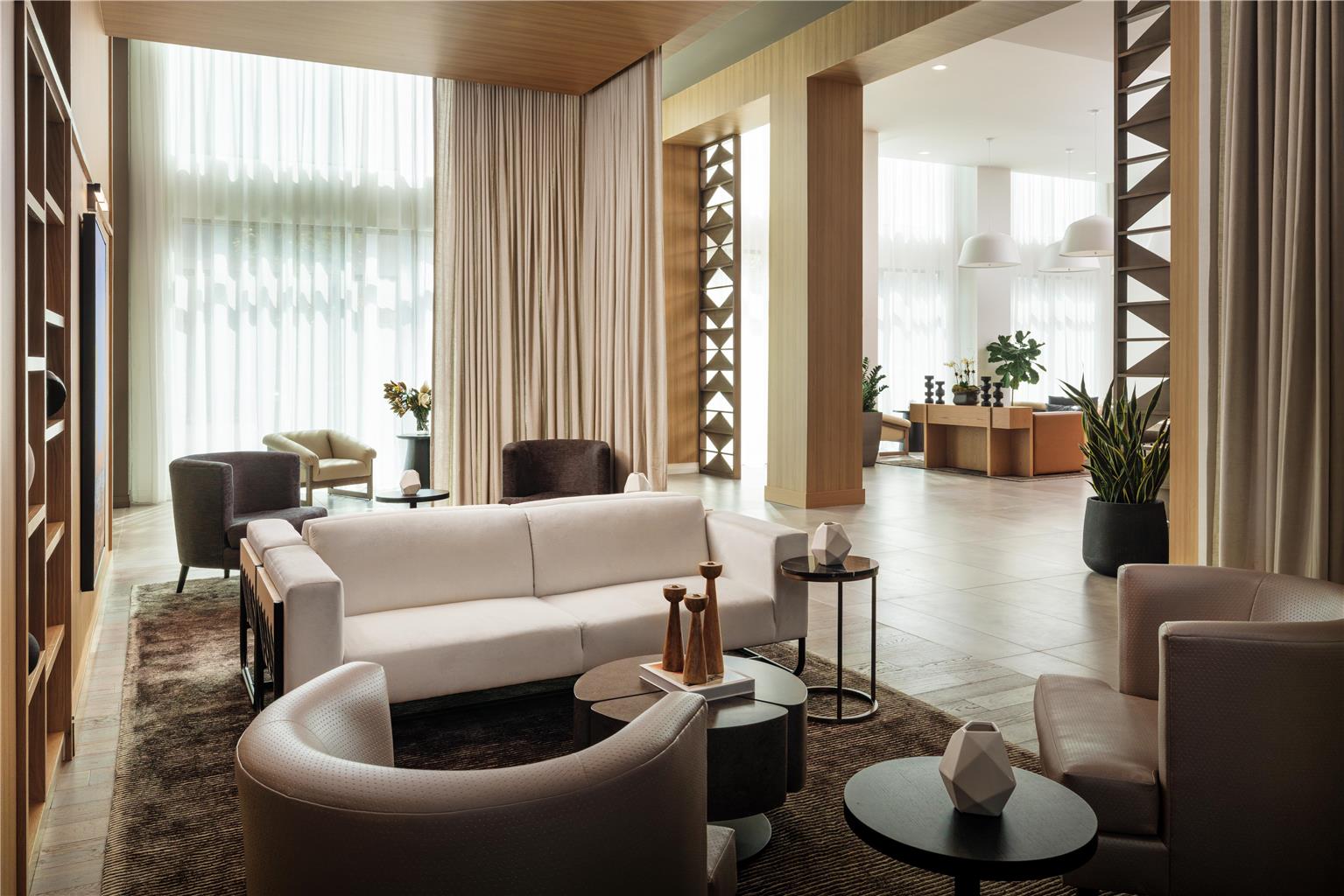 Embassy Suites by Hilton Chattanooga Downtown Image