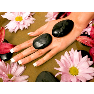 Parisian Spa and Nails Logo