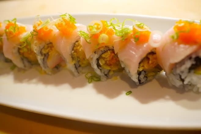 Yellowtail Roll