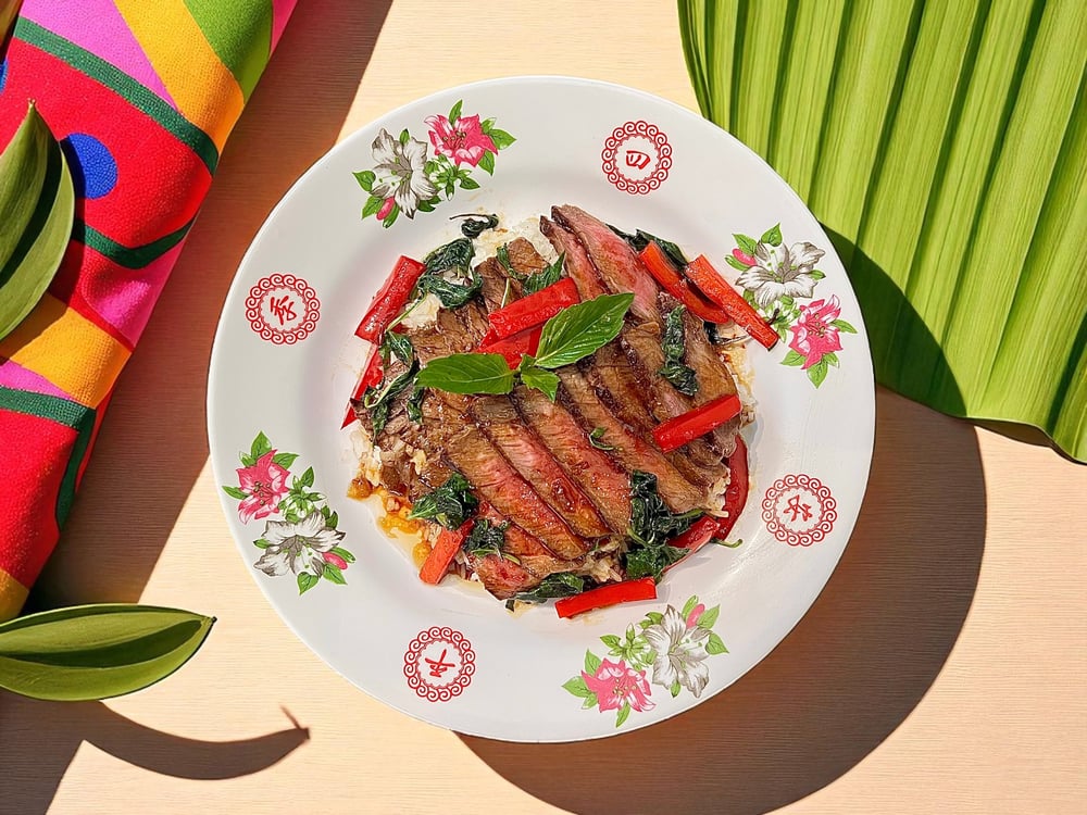#30 Sweet Basil Stir Fry ผัดโหระพา