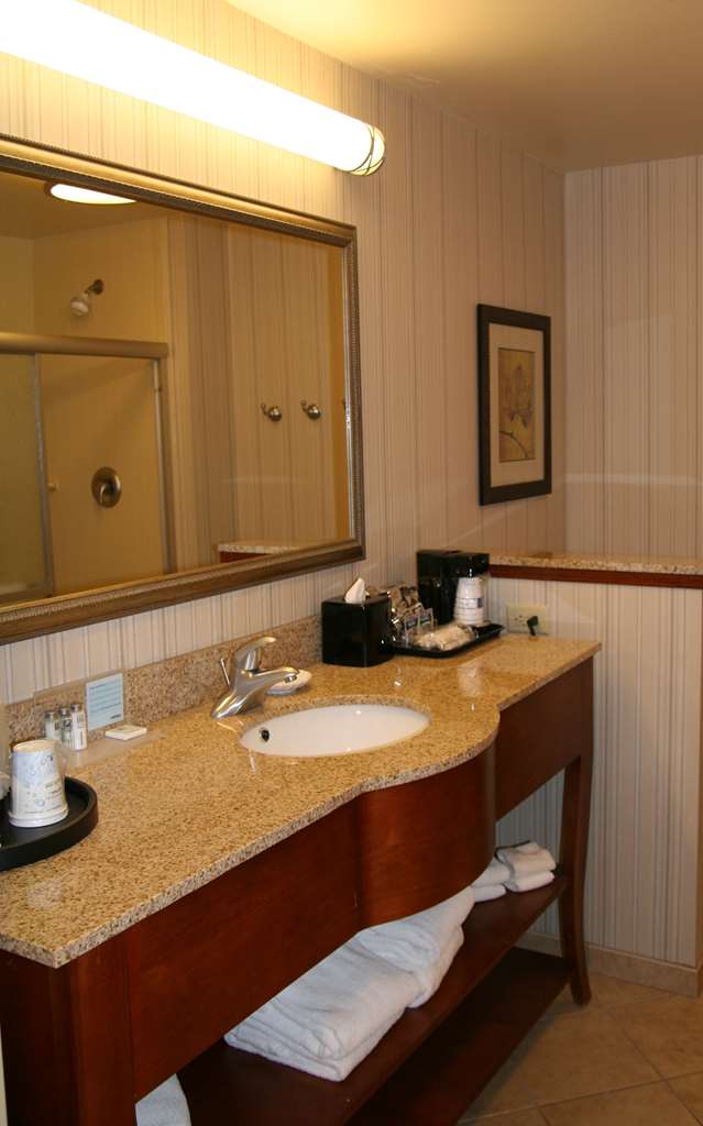 Hampton Inn & Suites Paducah Image