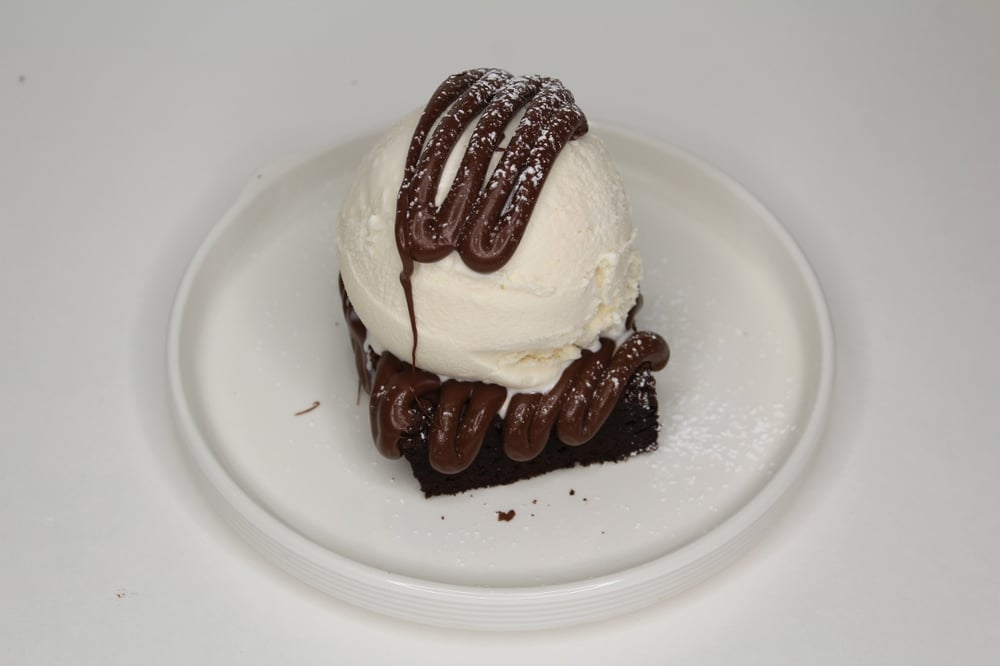 FUDGE BROWNIE