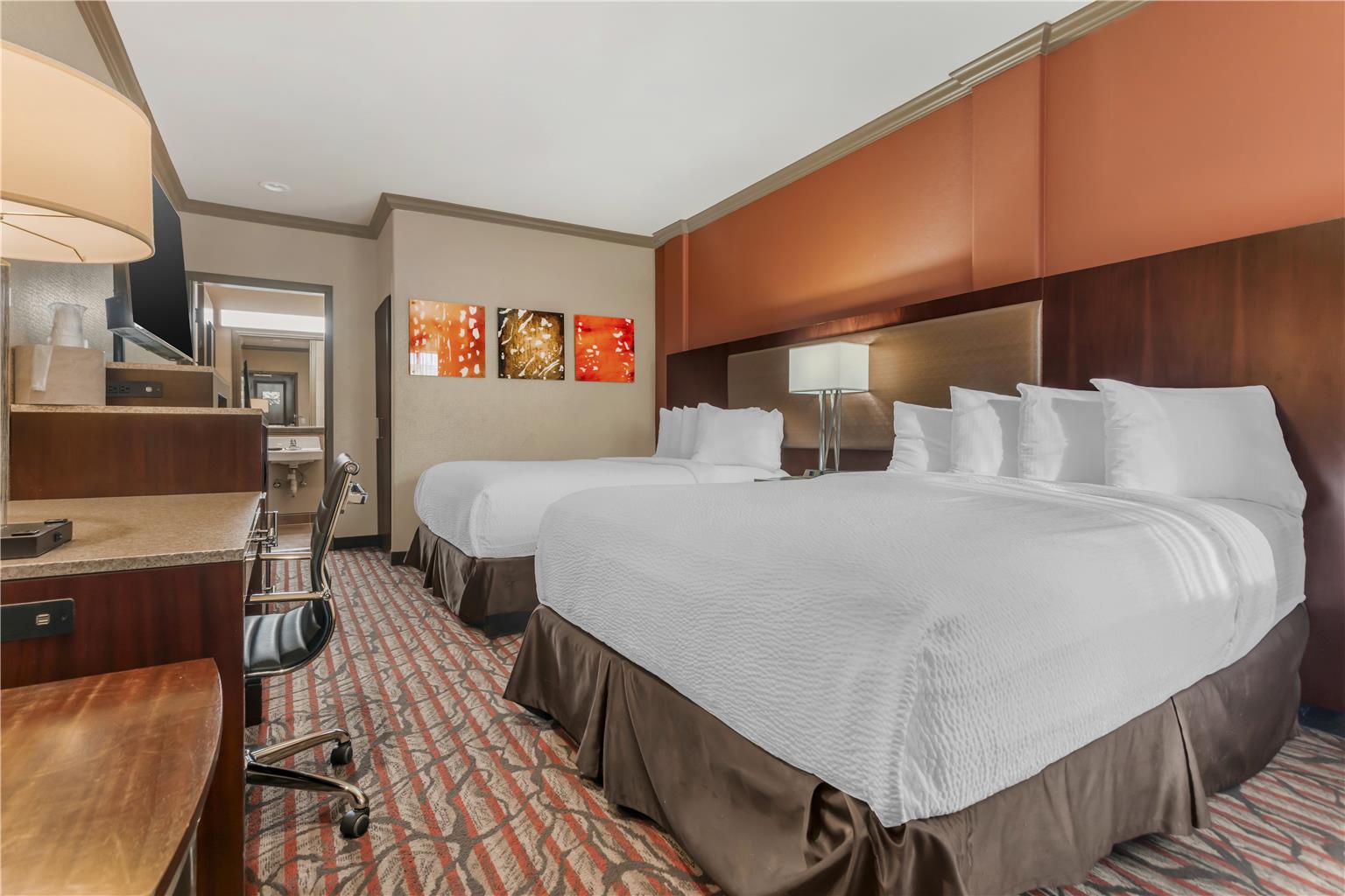 Best Western Plus Brookside Inn Image