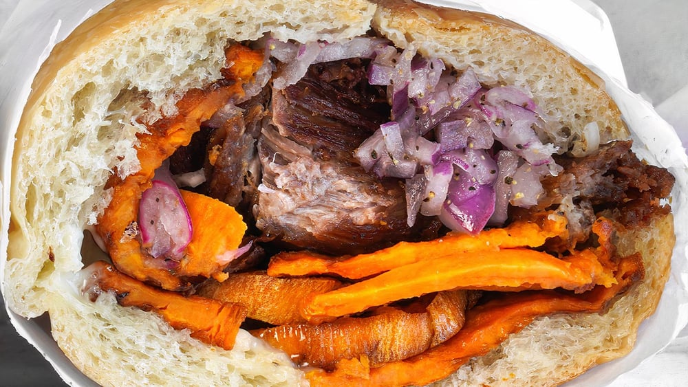 Carnita Sandwich