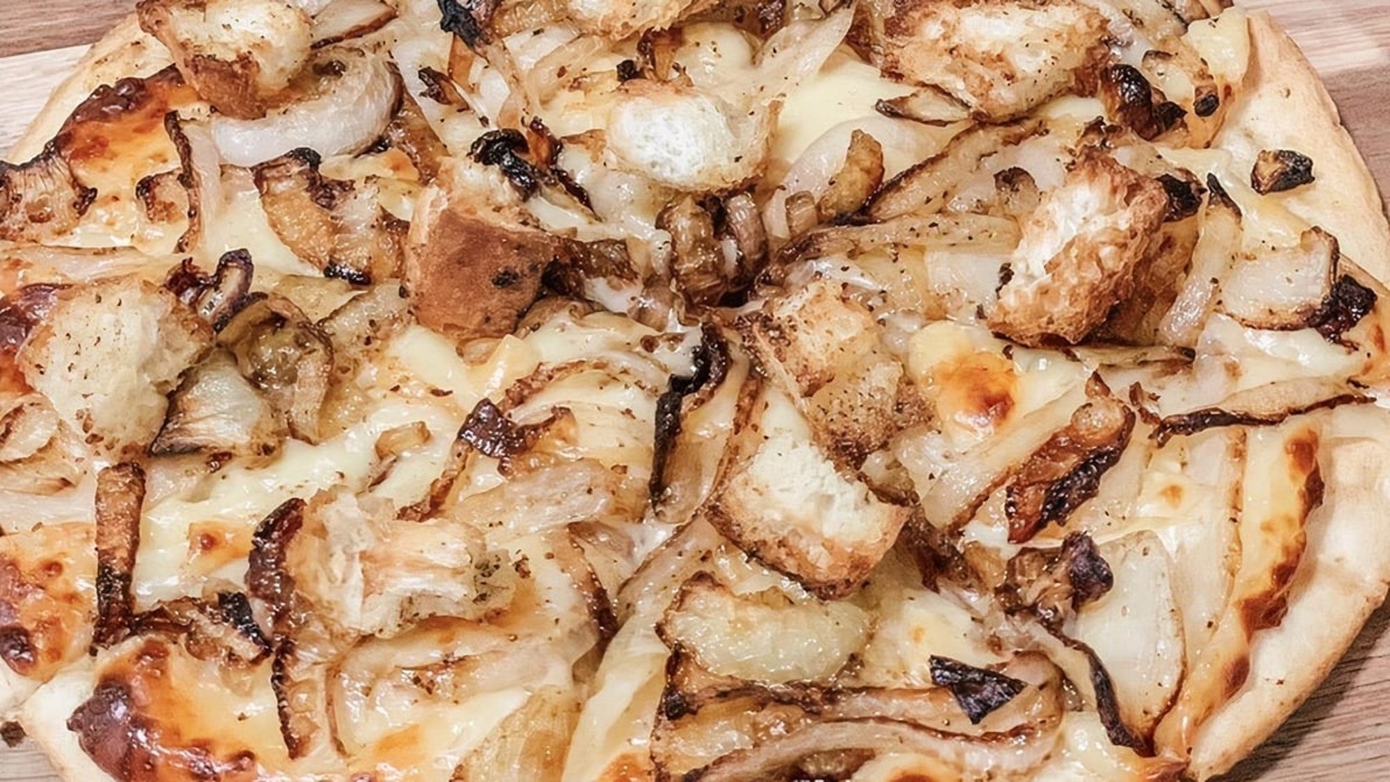 French Onion Pizza